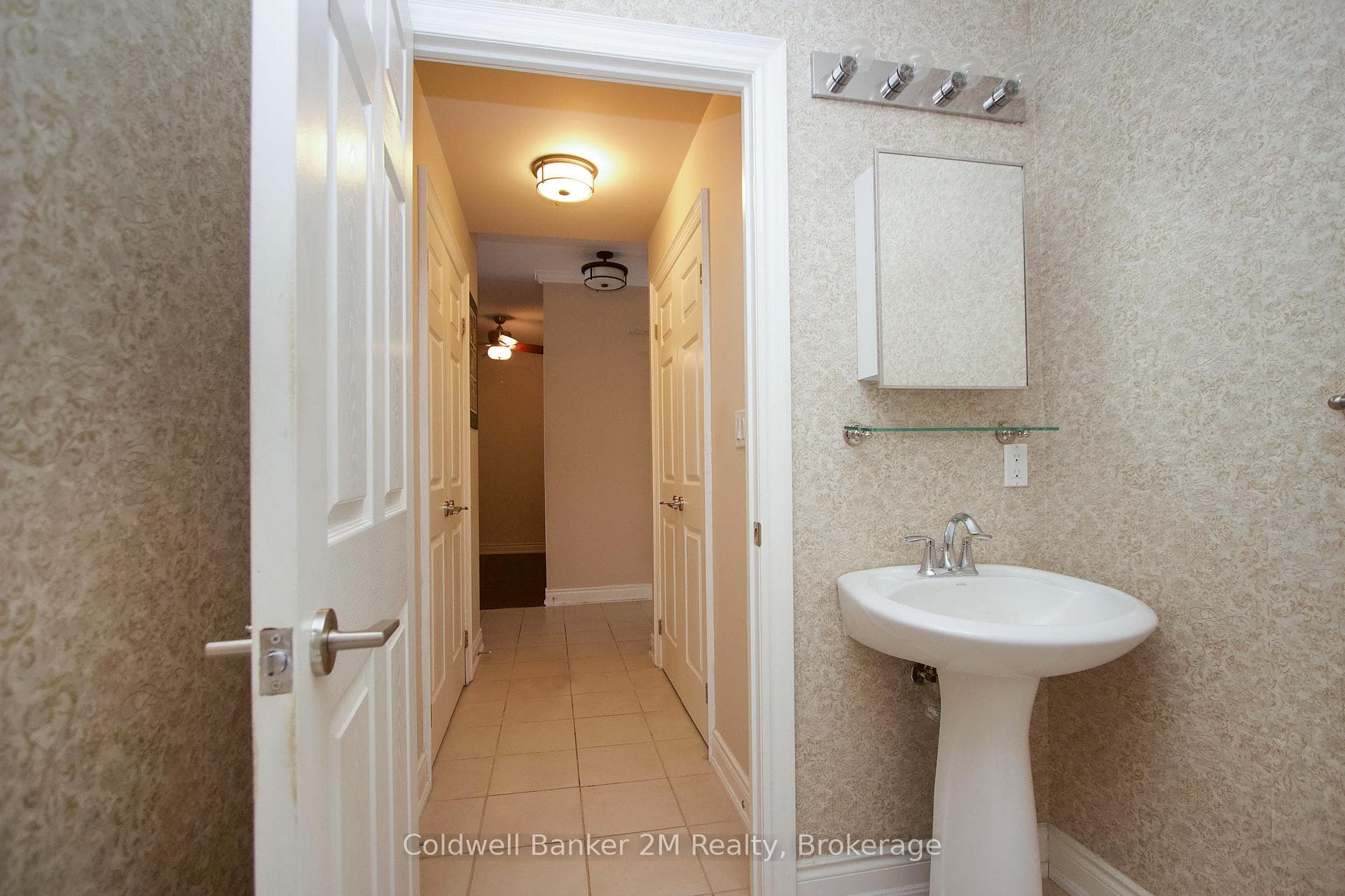171 Shanly Street Unit 507 photo 22