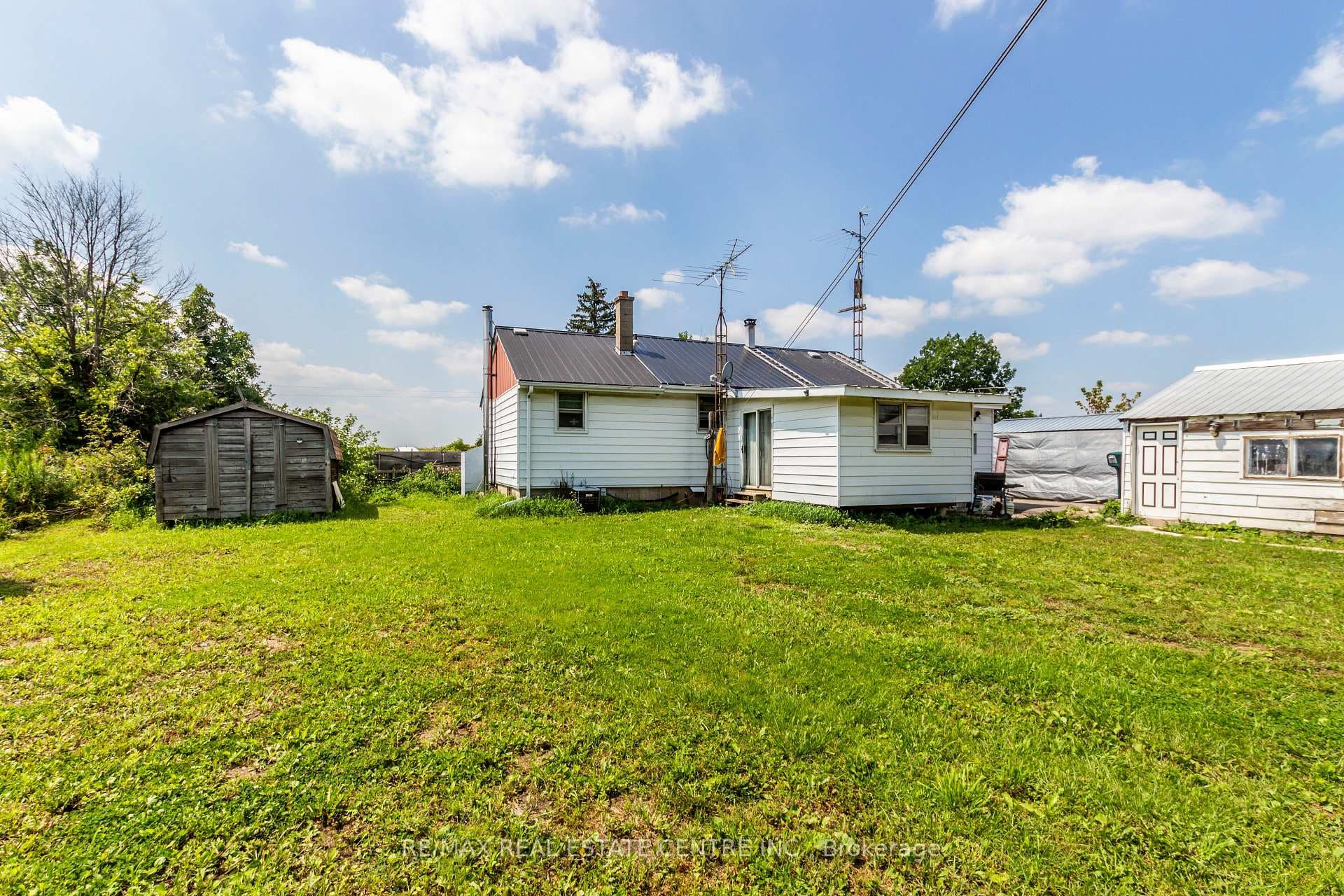5741 Bell School Line photo 12