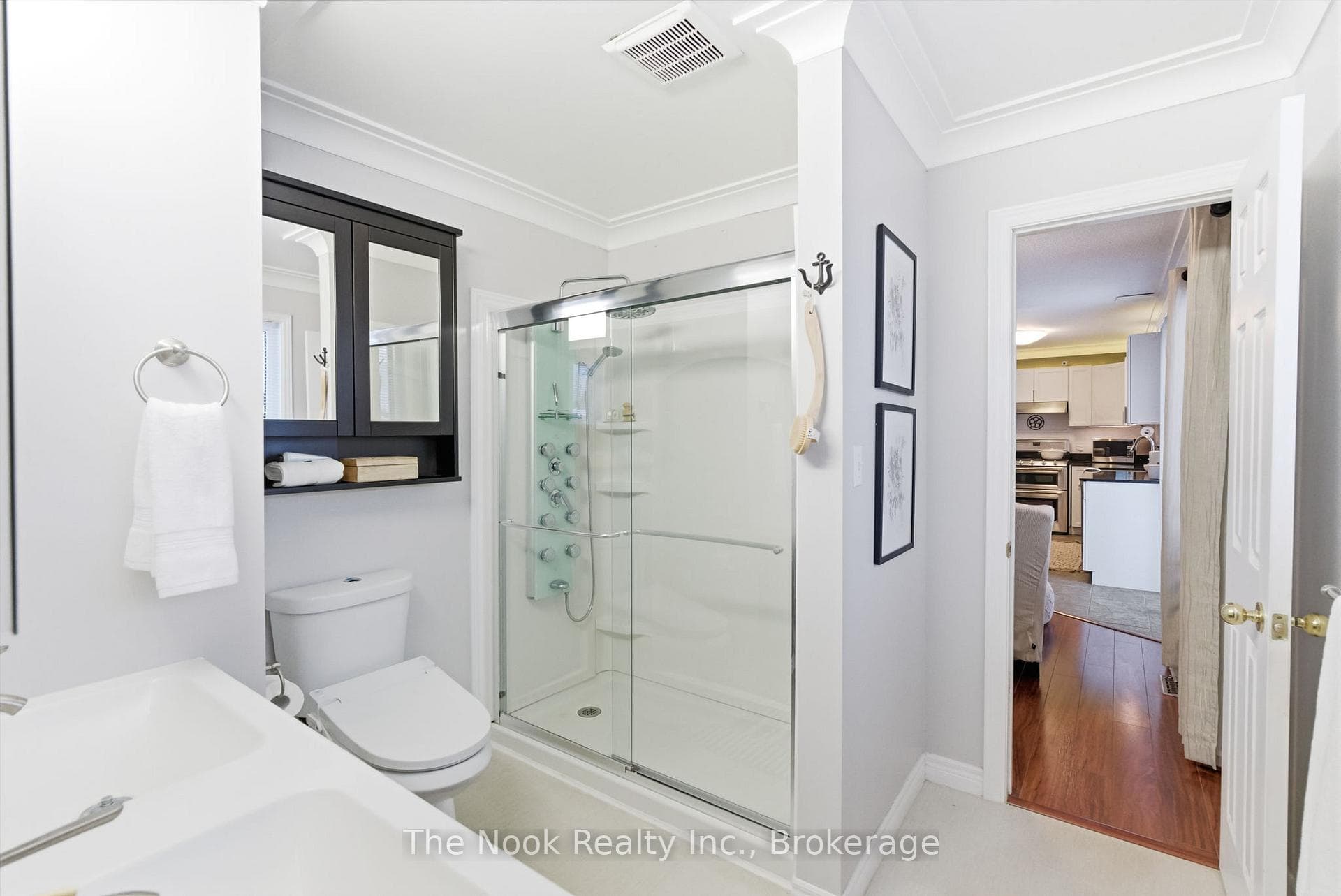 12 Rogers Road photo 19