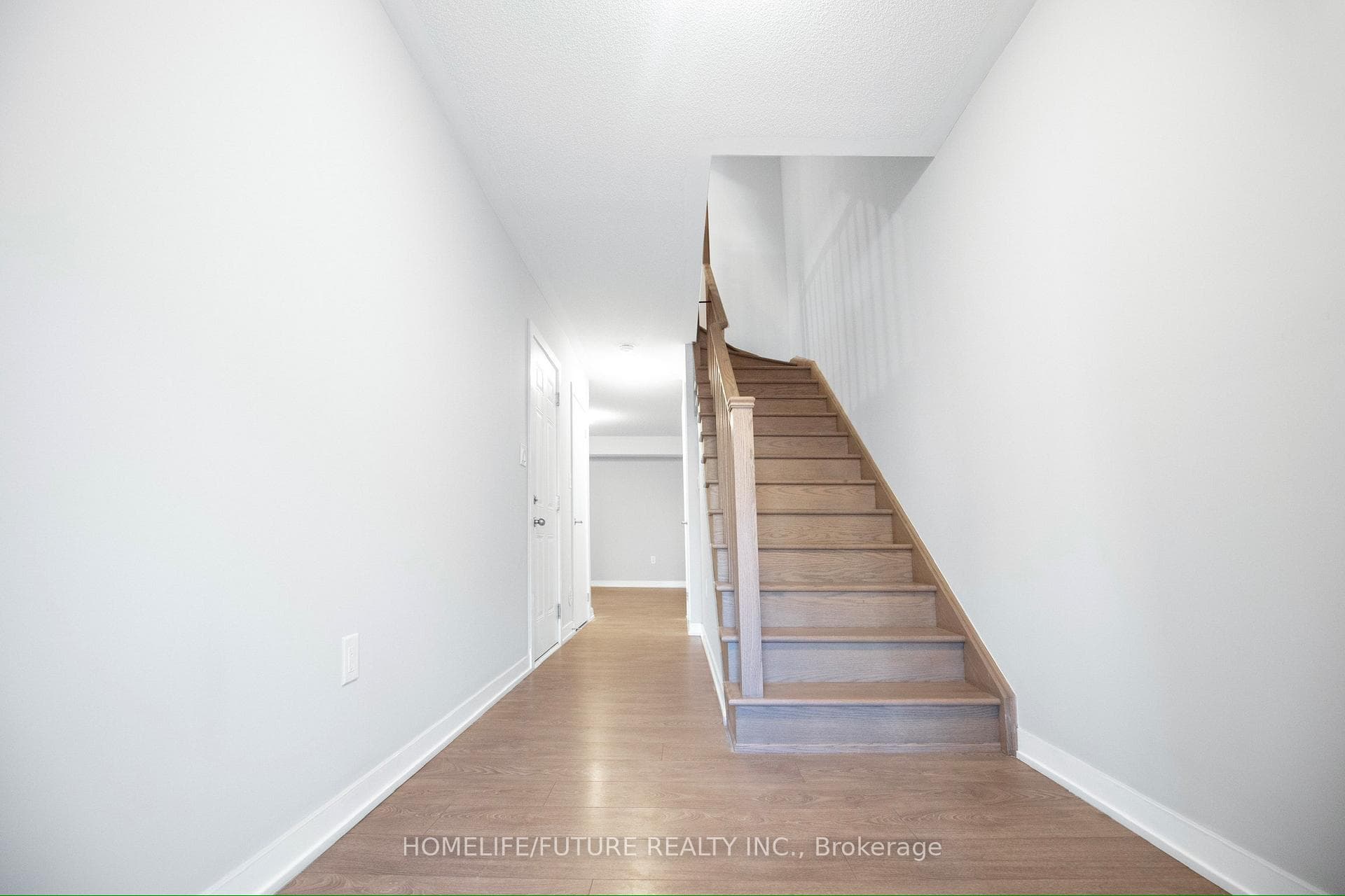 1352 Bradenton Path photo 2