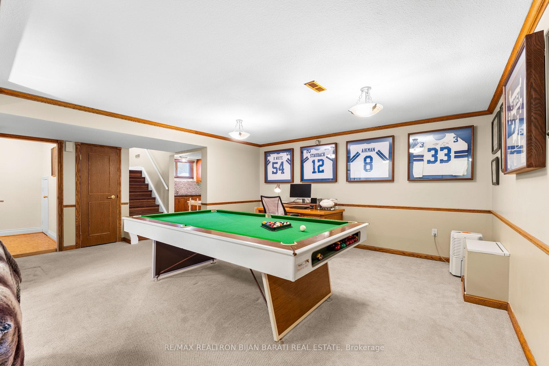 276 Kingsdale Avenue photo 32