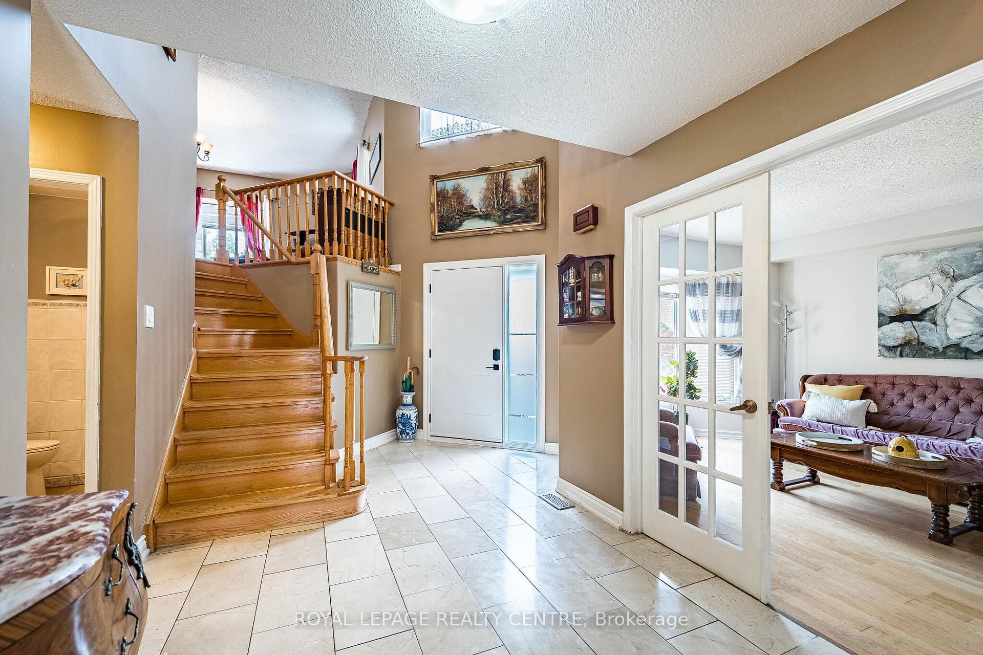 3211 Dovetail Mews photo 5