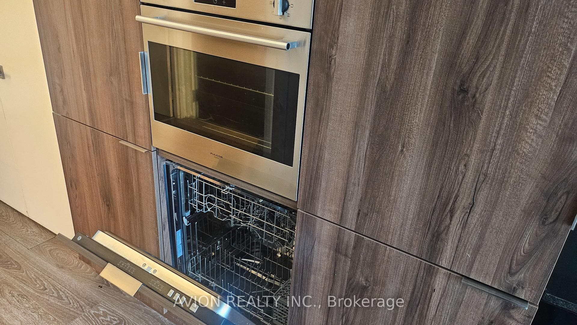 70 Temperance Street Unit 2105 photo 9