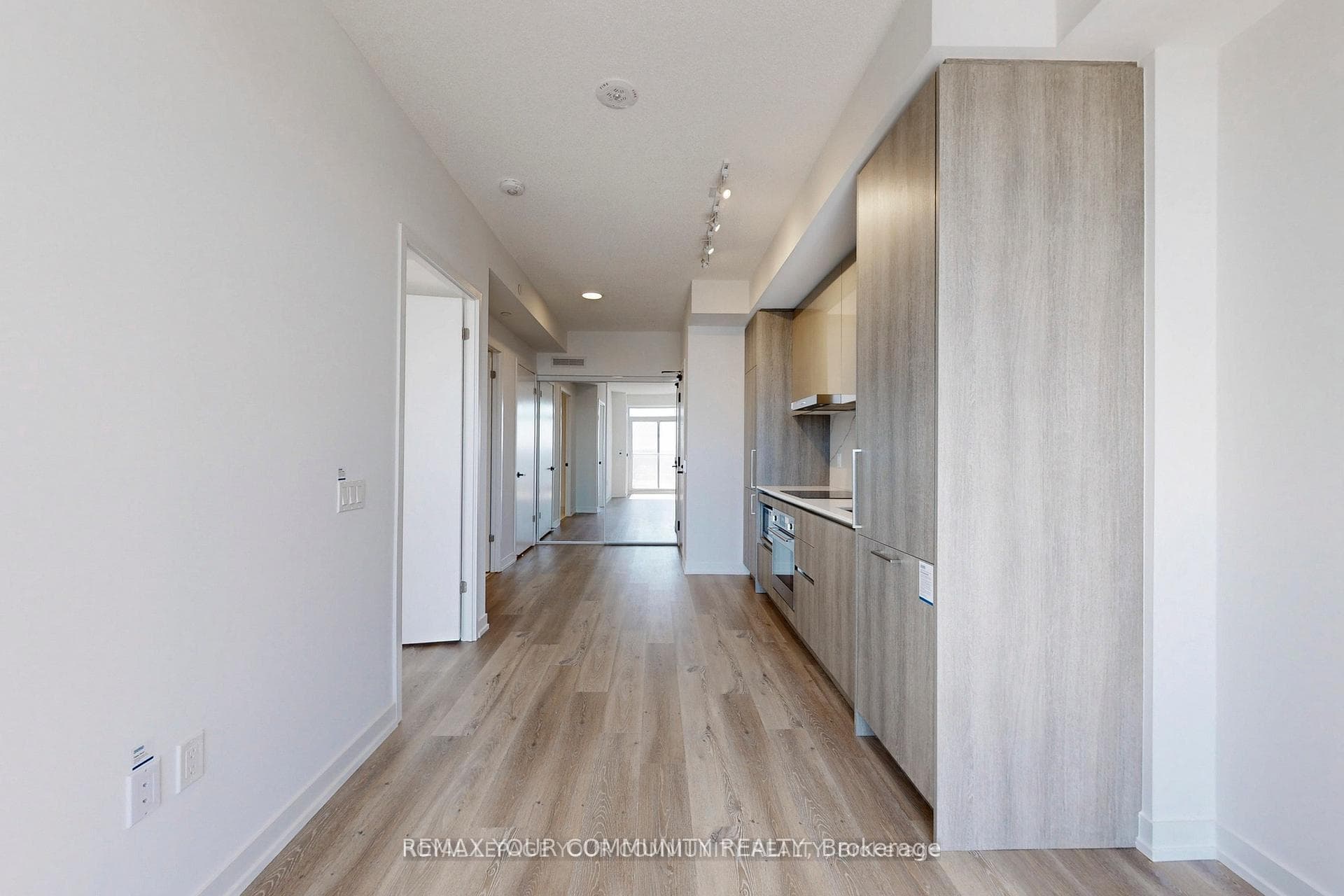 225 Commerce Street Unit 2807 photo 11