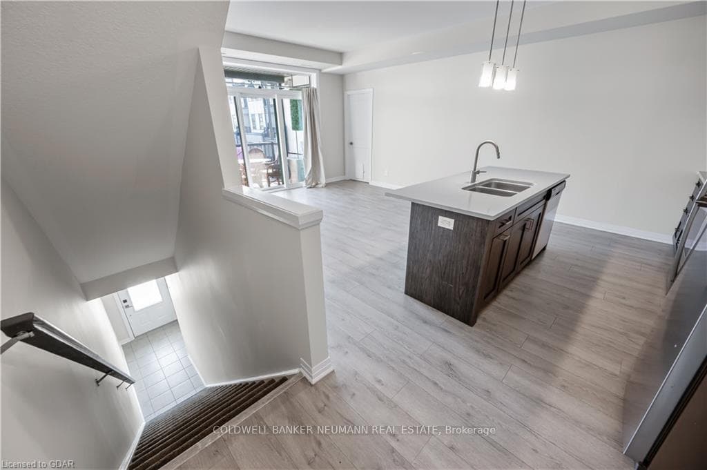 155 Thomas Slee Drive Unit 2K photo 8