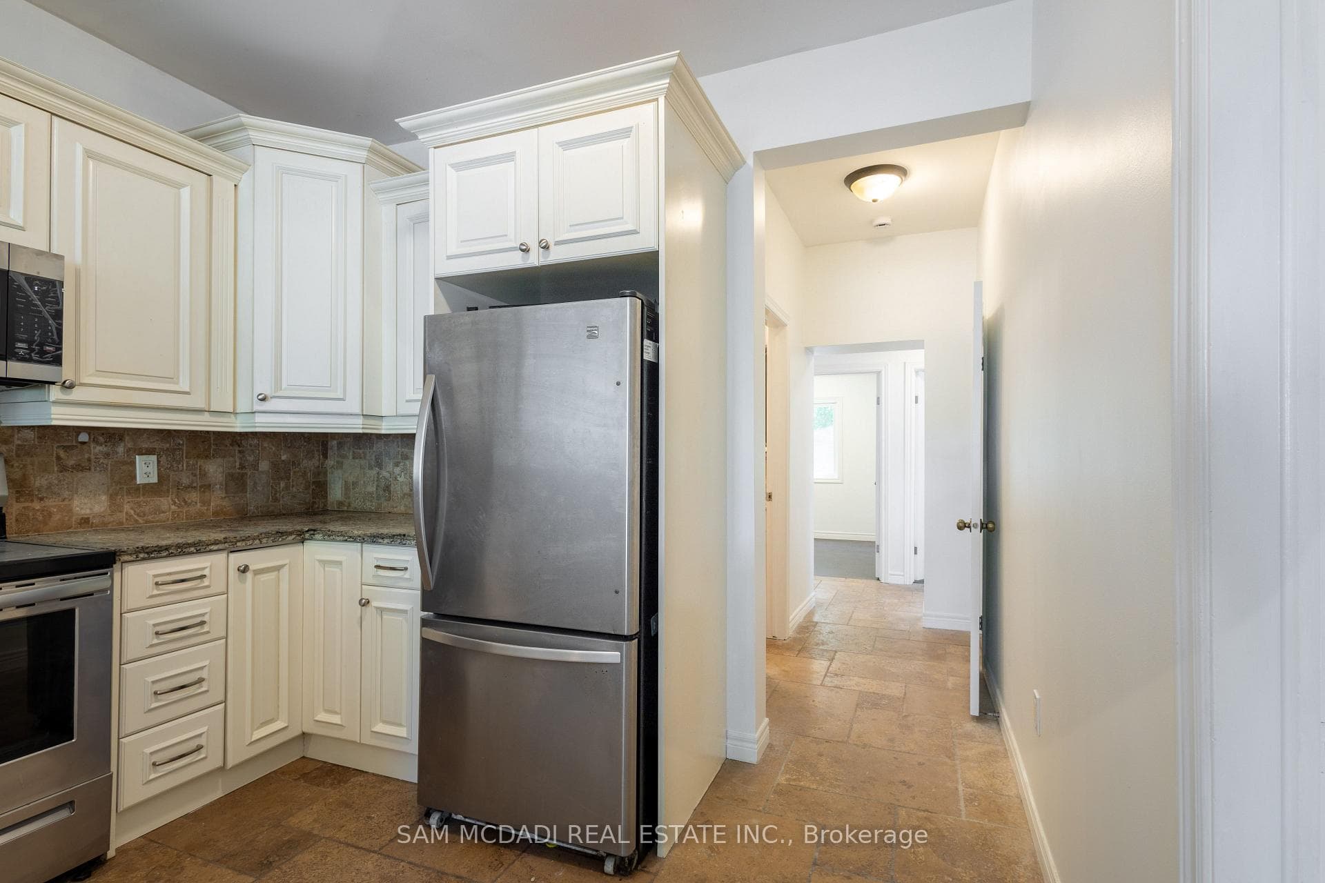 24 Wexford Avenue photo 8
