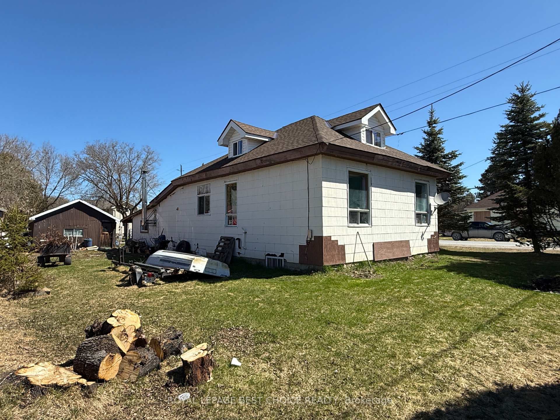 21 7th Avenue photo 3