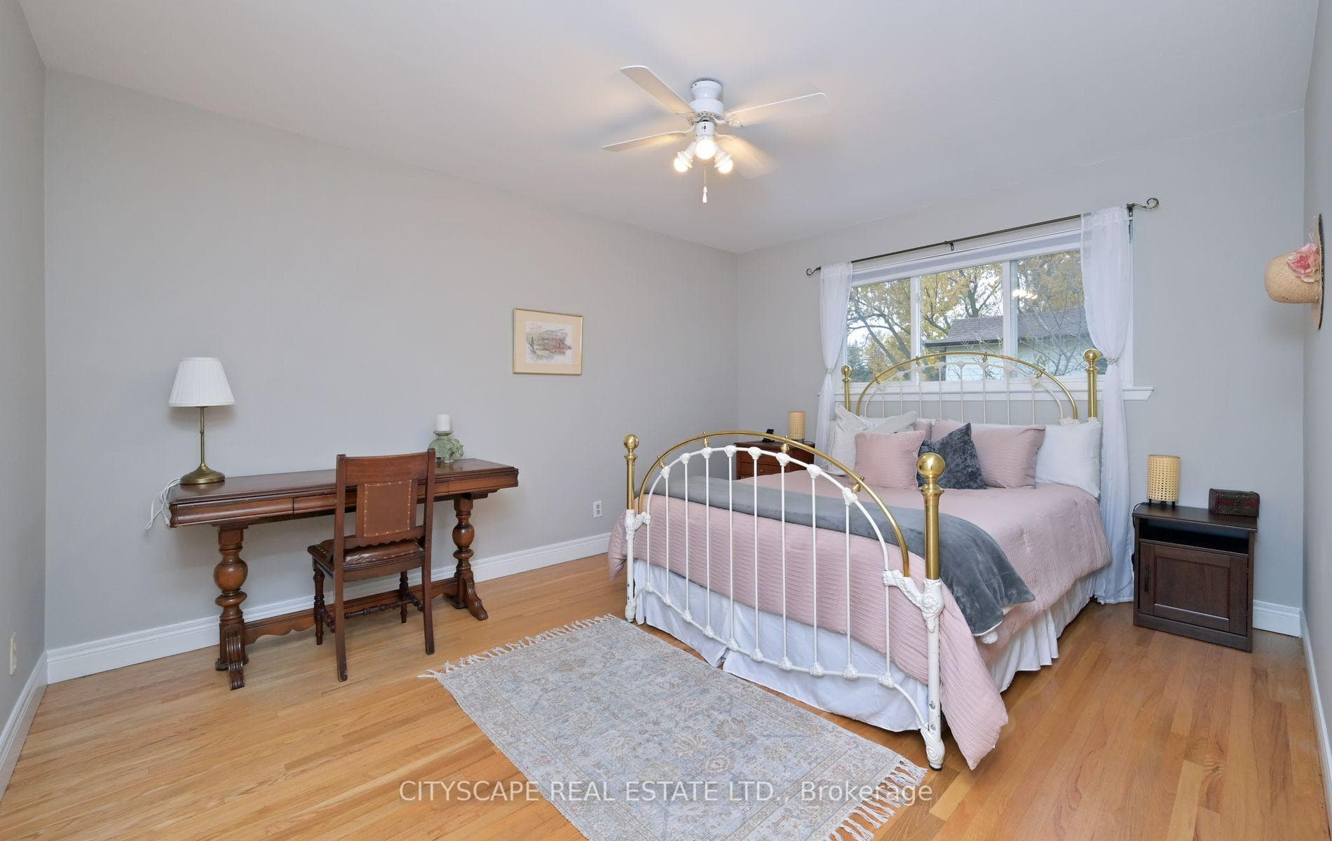 279 Bell Air Drive photo 16