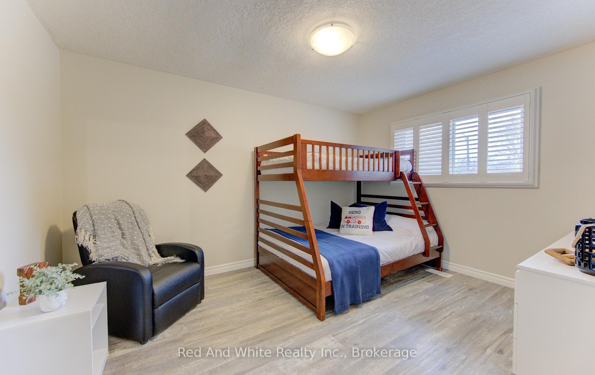64 Wilkins Drive photo 24