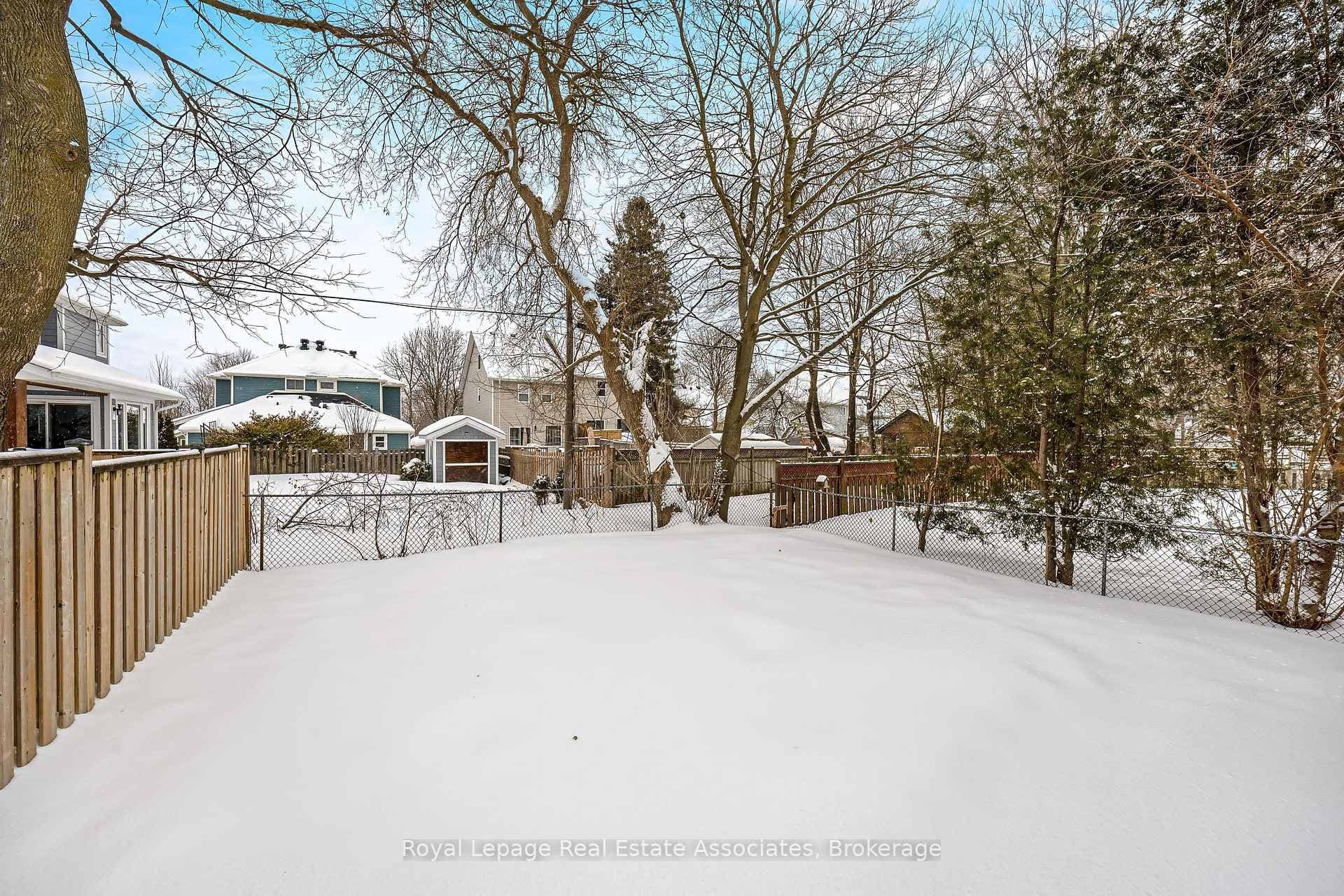 136 Poplar Avenue photo 28