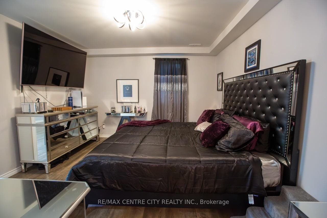 6 Prince Albert Street photo 19