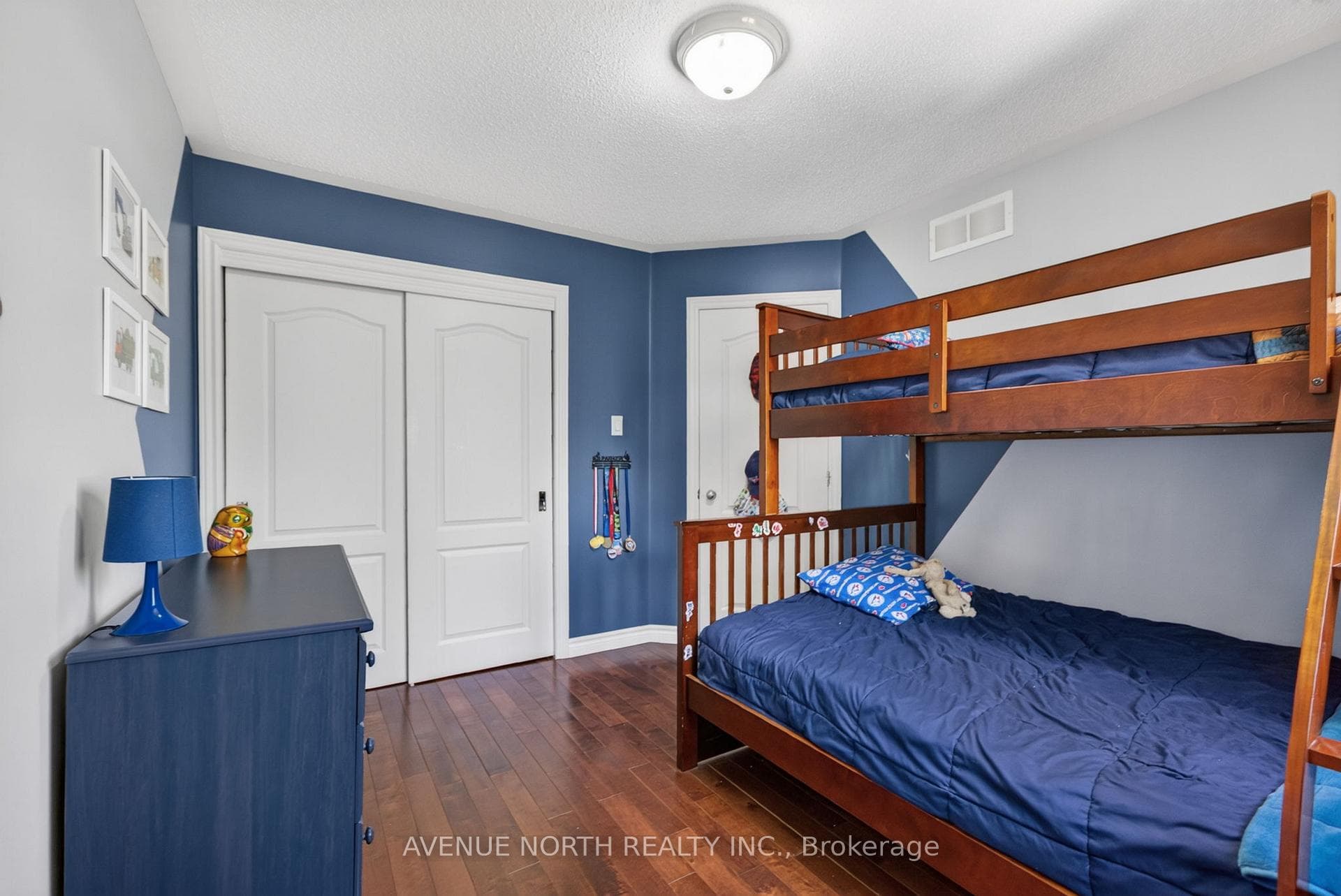 4223 Kelly Farm Drive photo 21