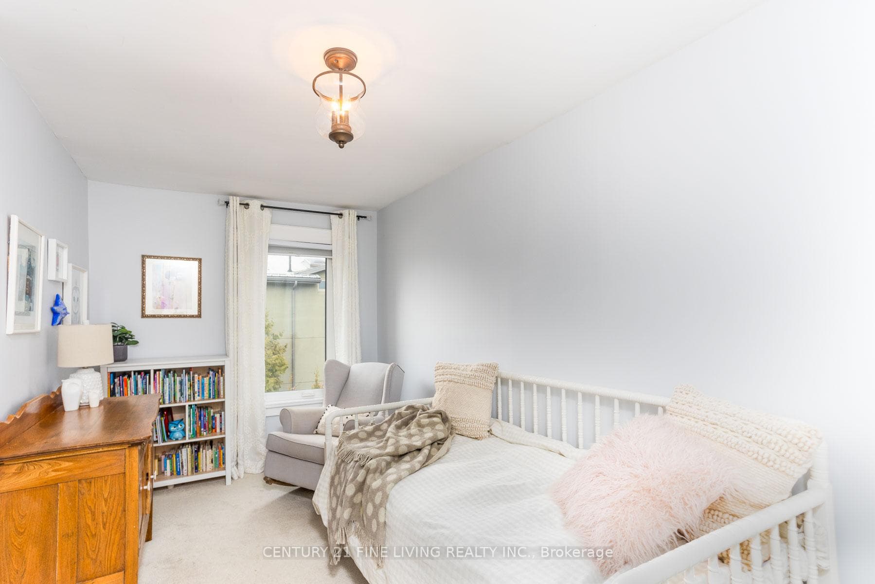 251 Wychwood Avenue photo 22