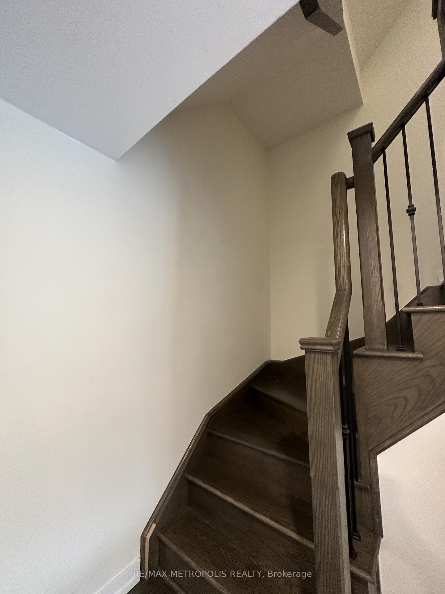 10 Westmeath Lane Unit 2218 photo 12