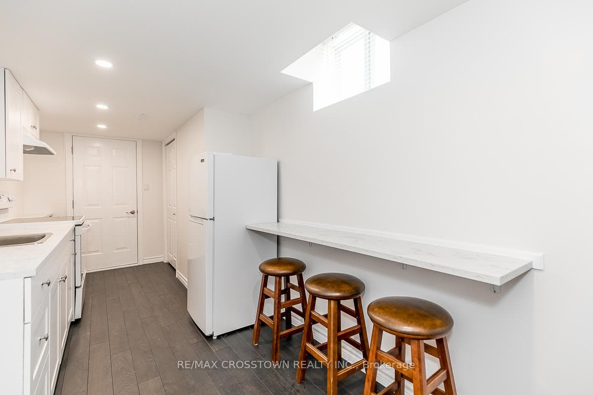 170 Muirfield Drive photo 25