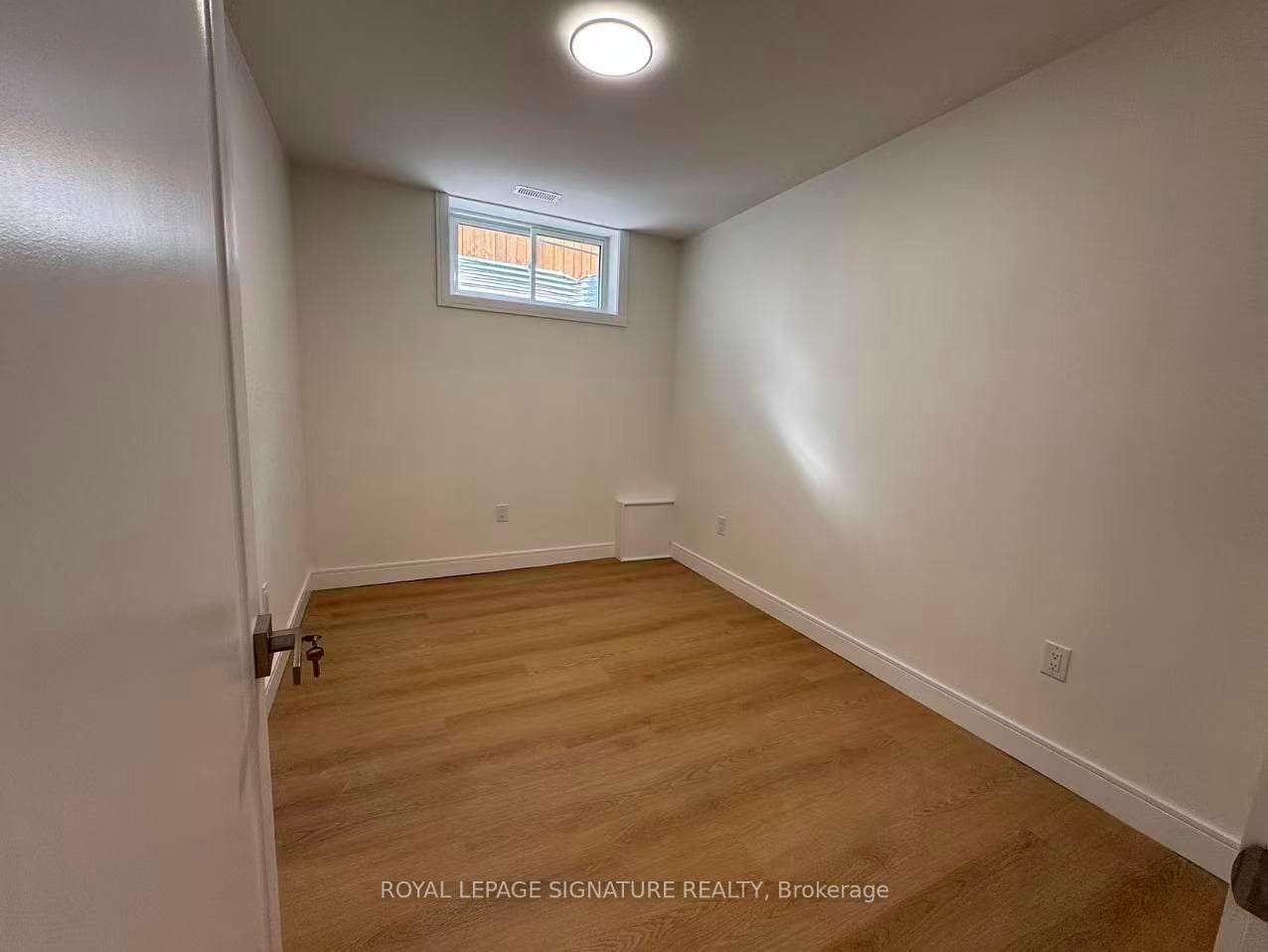 53 Bishop Avenue Unit 2 photo 8