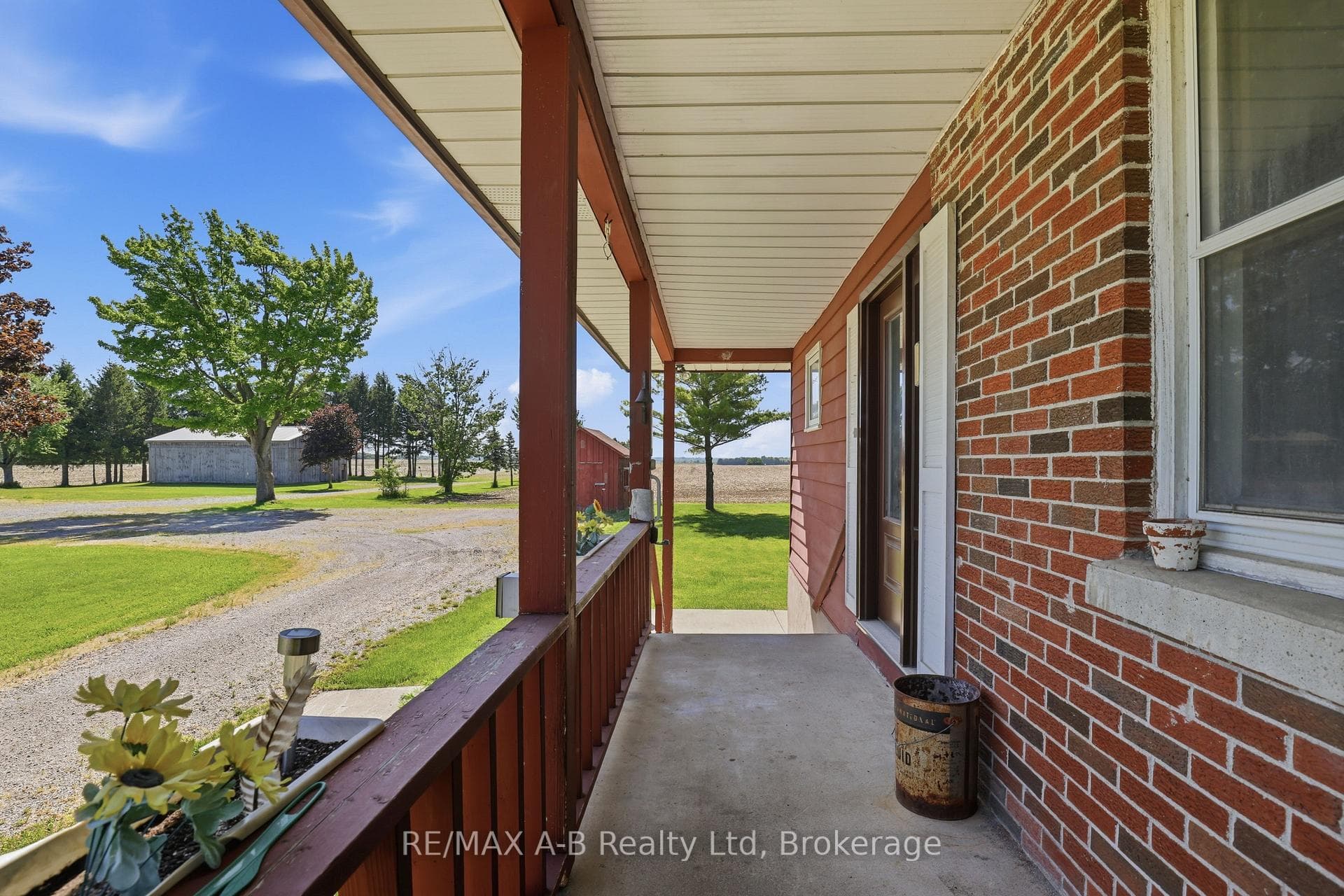 1033 Perth Rd 139 Line photo 42