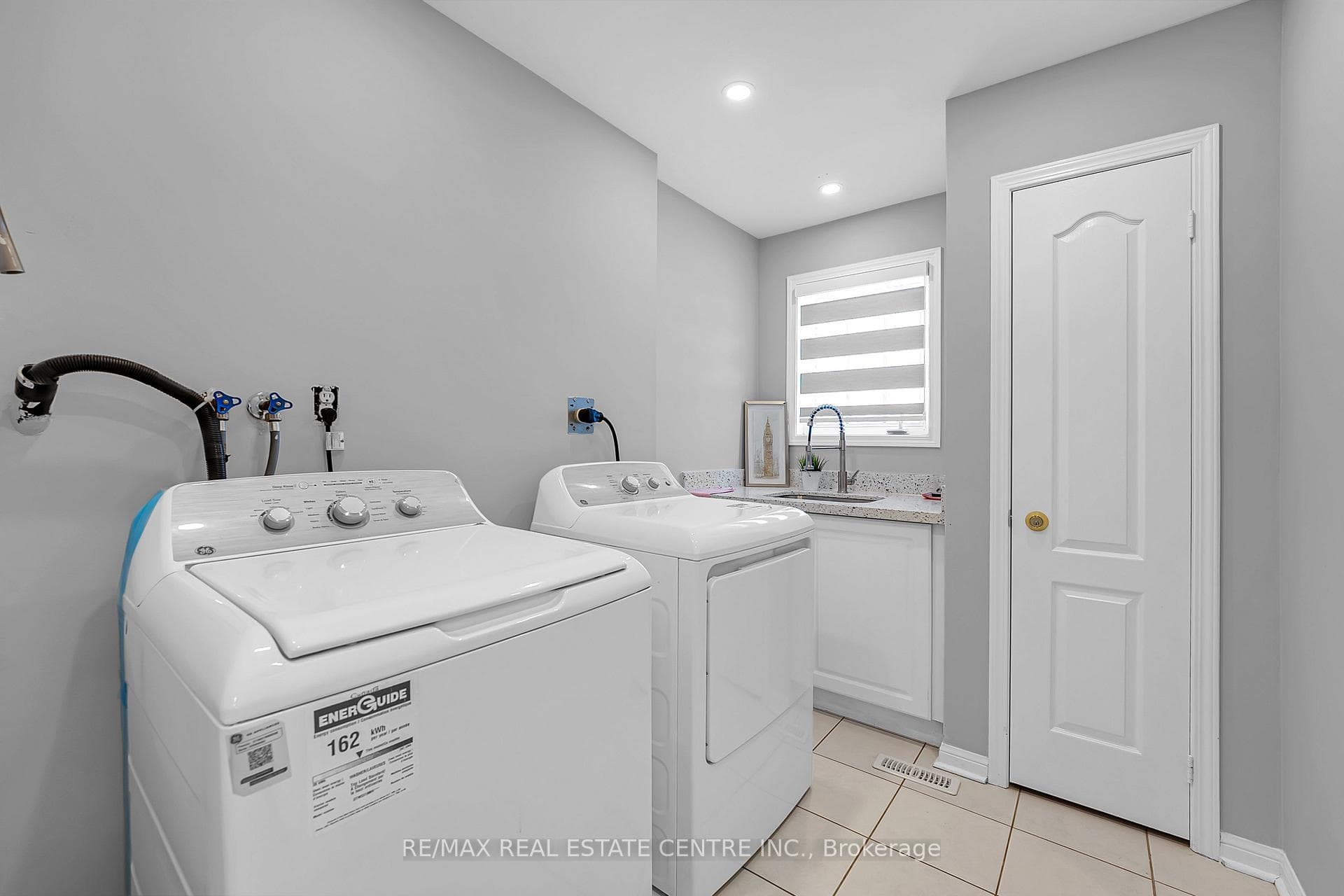 834 Ferguson Drive photo 36