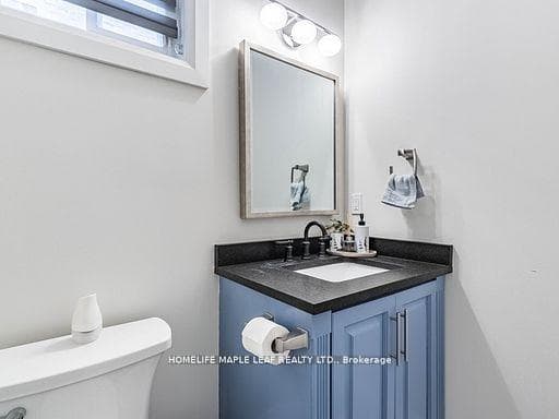 47 Hawke Crescent photo 24