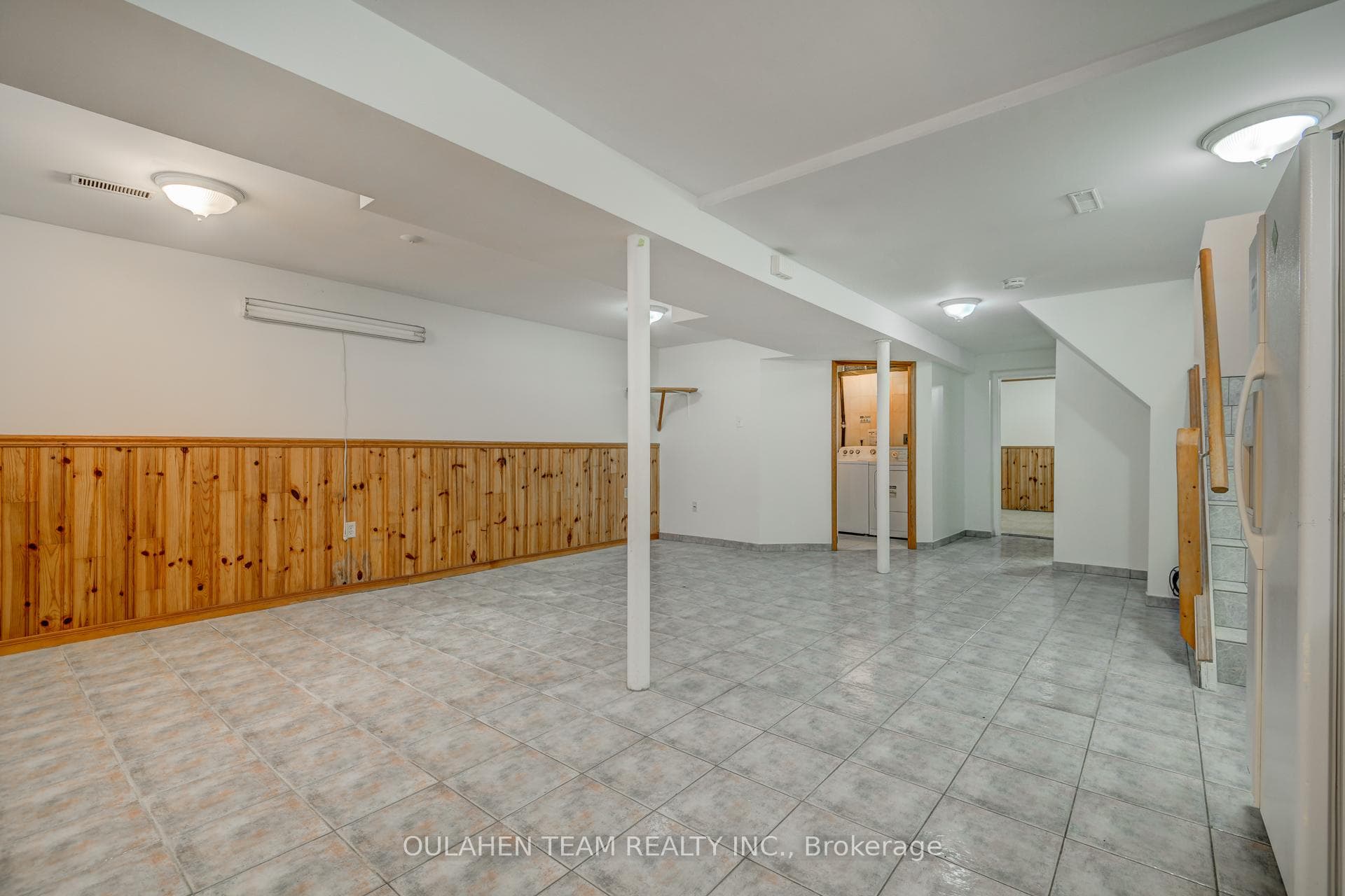 19 Belleglade Court Unit Lower photo 6