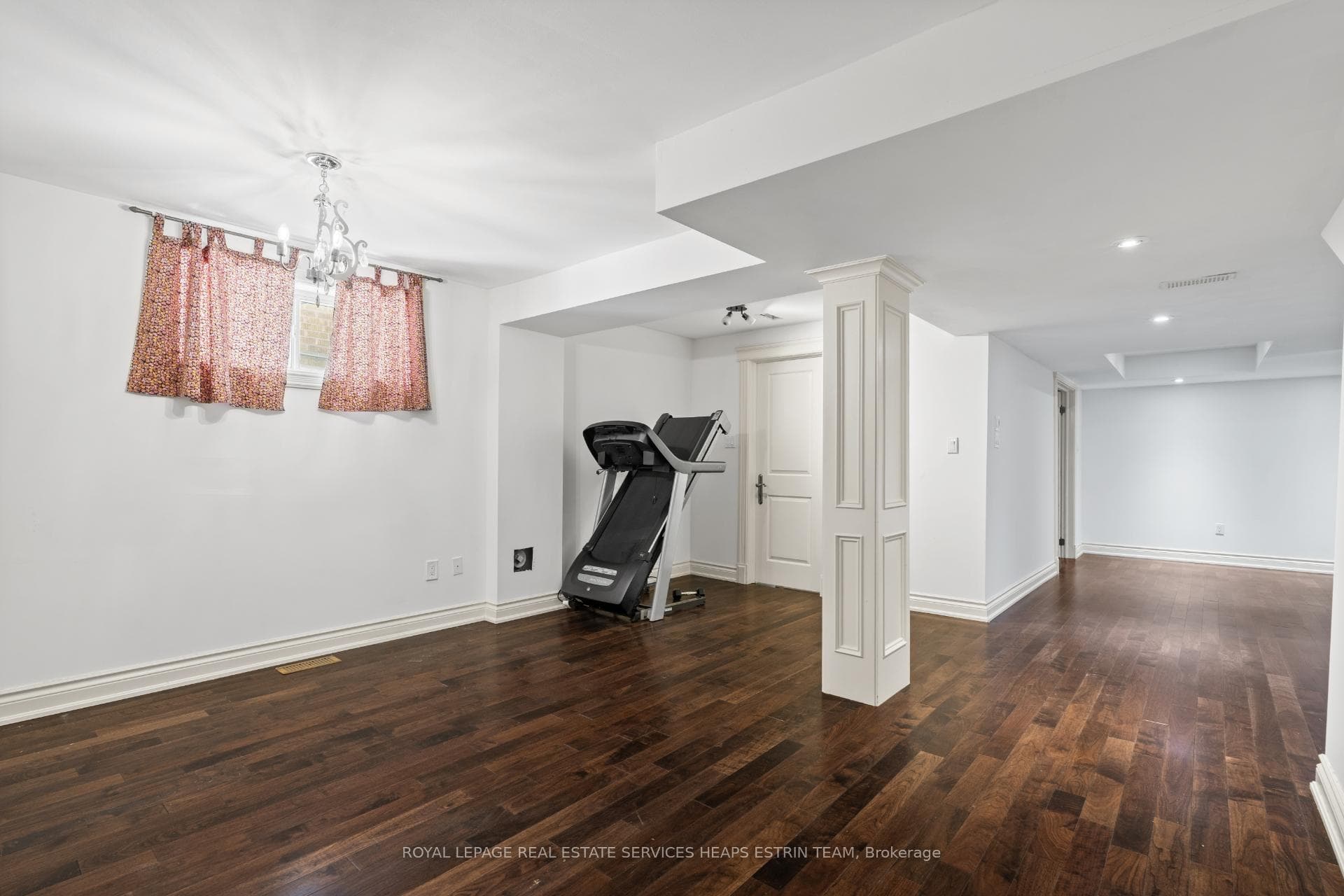 110 Parklea Drive photo 21