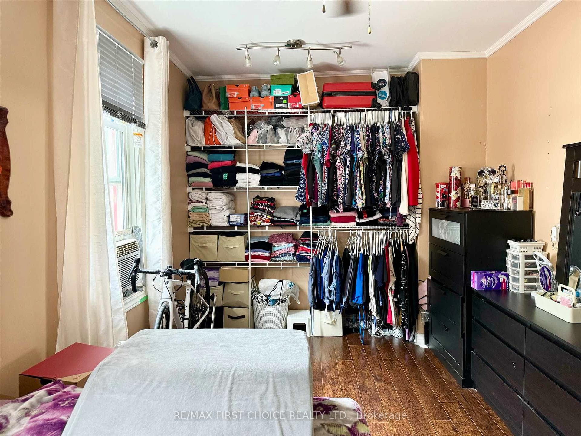 264 Amelia Street photo 13