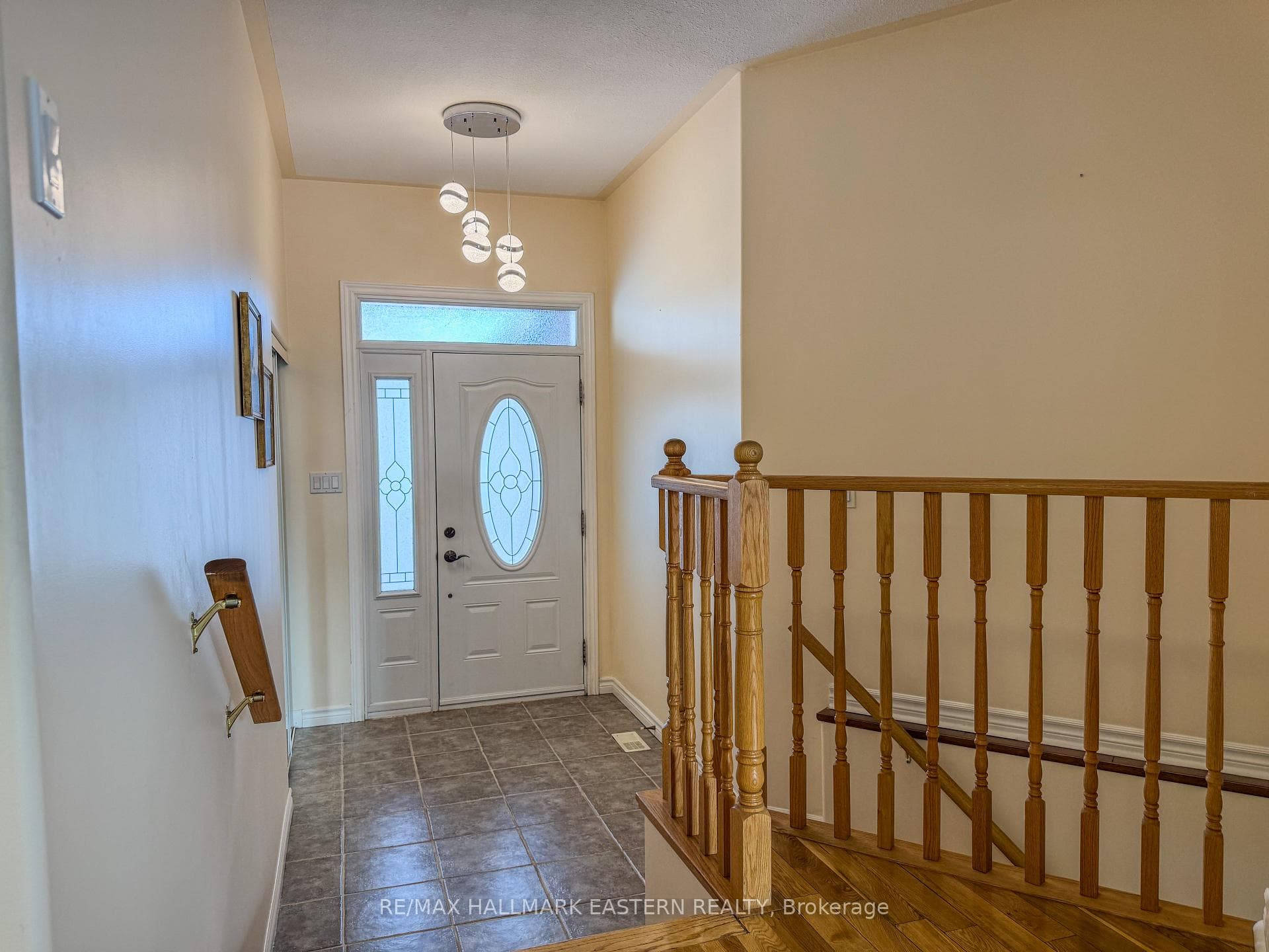 513 Carriage Lane photo 16