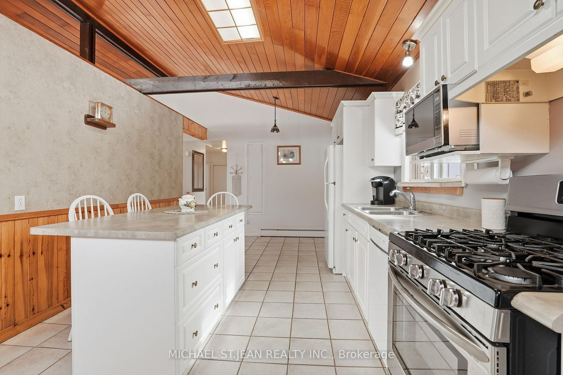 268 Canboro Road photo 13