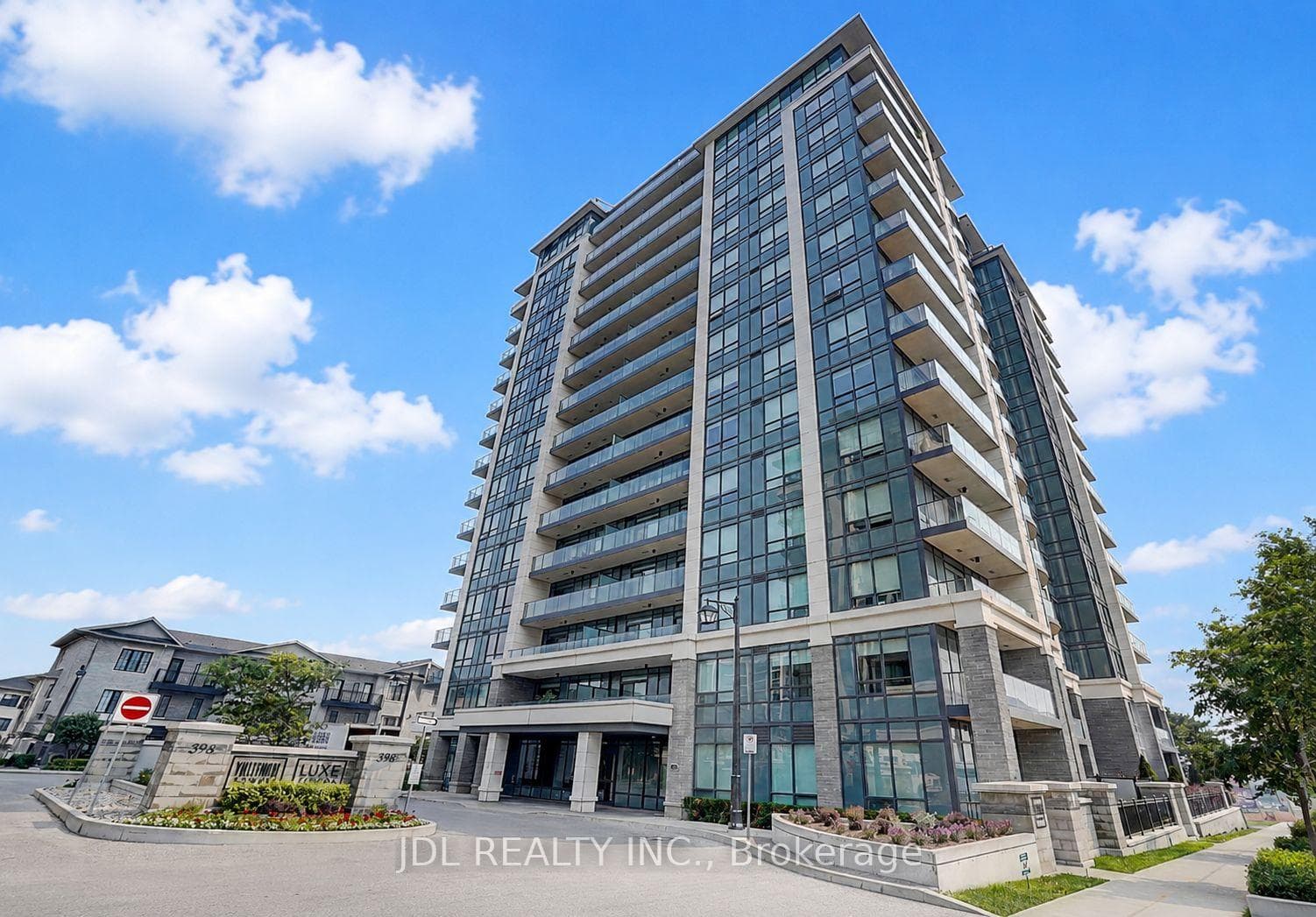 398 Highway 7 Street Unit 303 photo 1