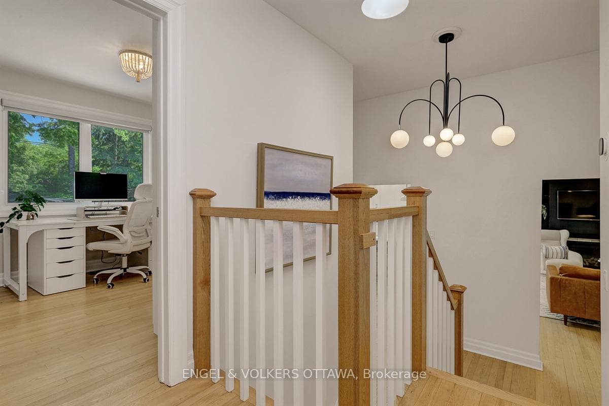 54 Qualicum Street photo 16