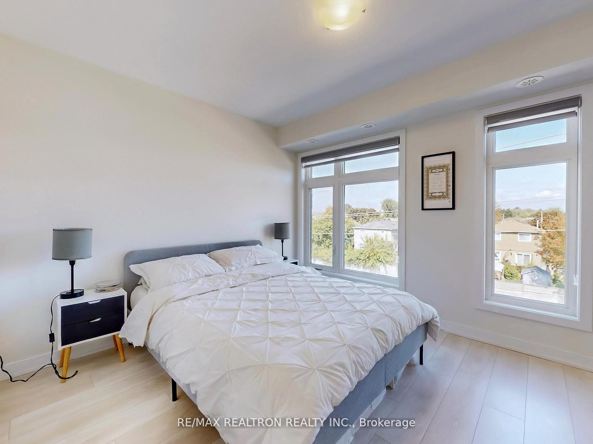 1865 Pickering Parkway Unit 1103 photo 27