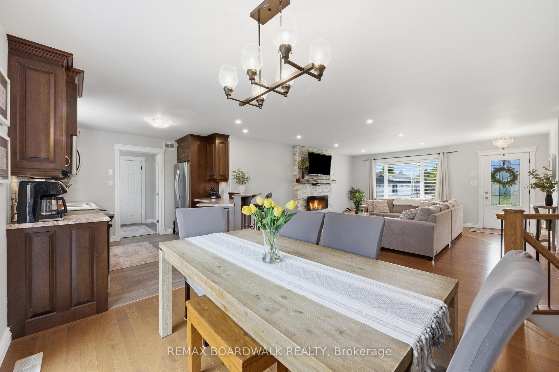 17 Albert Street photo 26