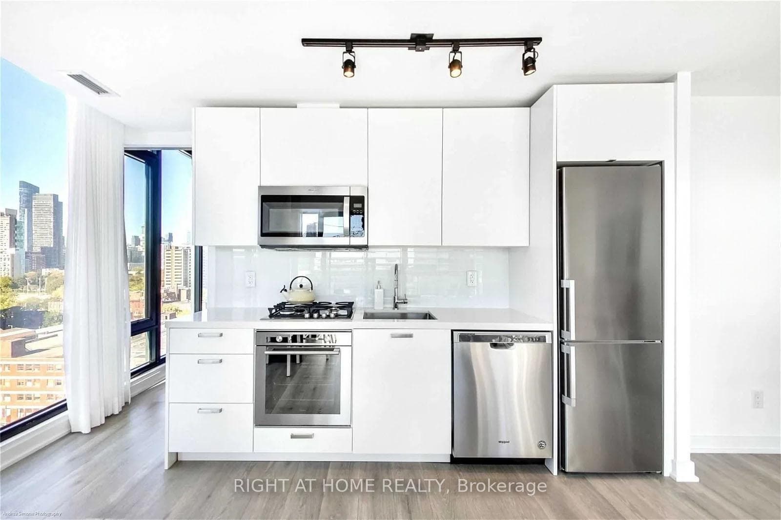 55 Ontario Street Unit 1308 photo 9