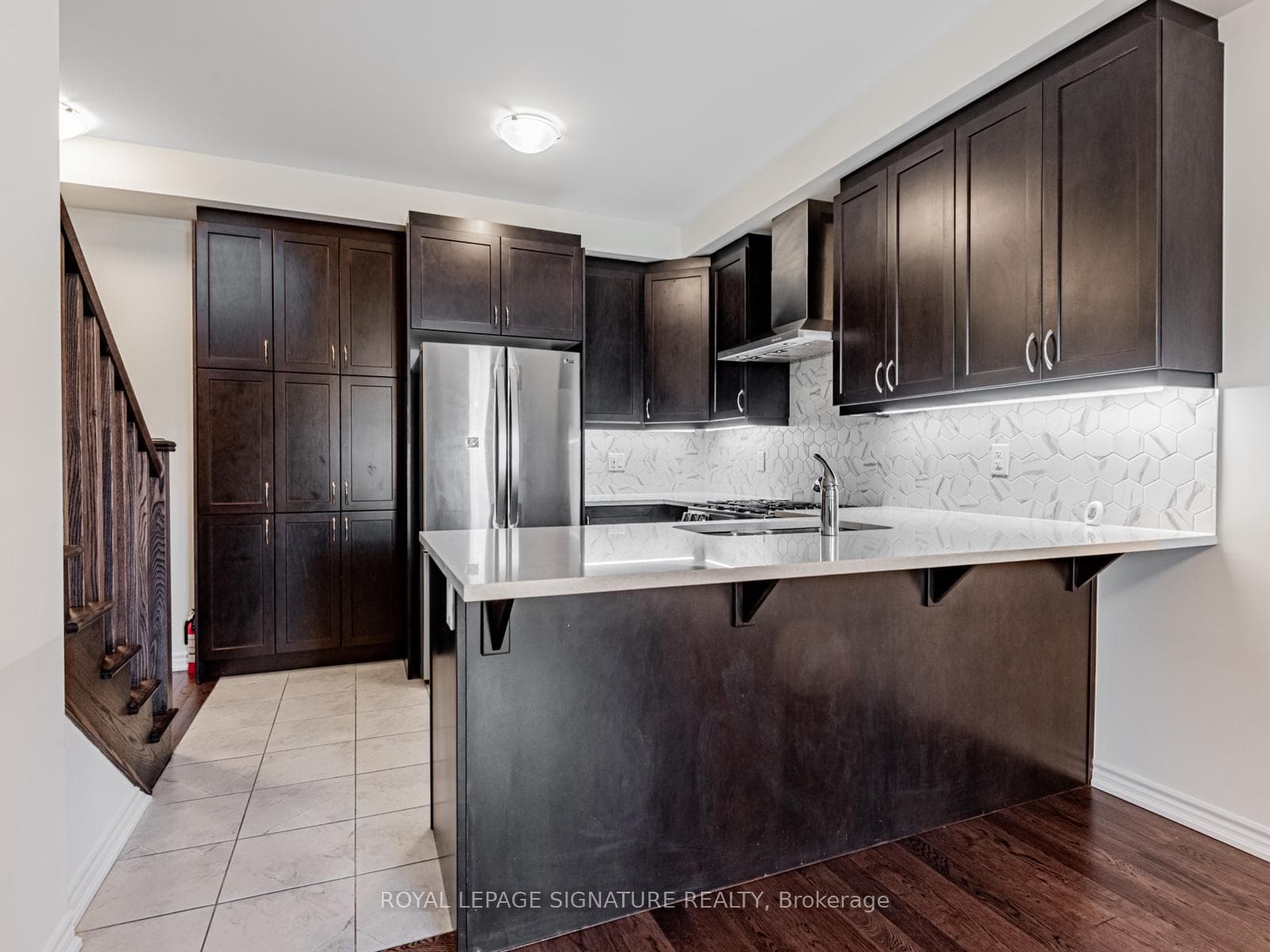 114 Thomas Frisby Jr Crescent photo 17