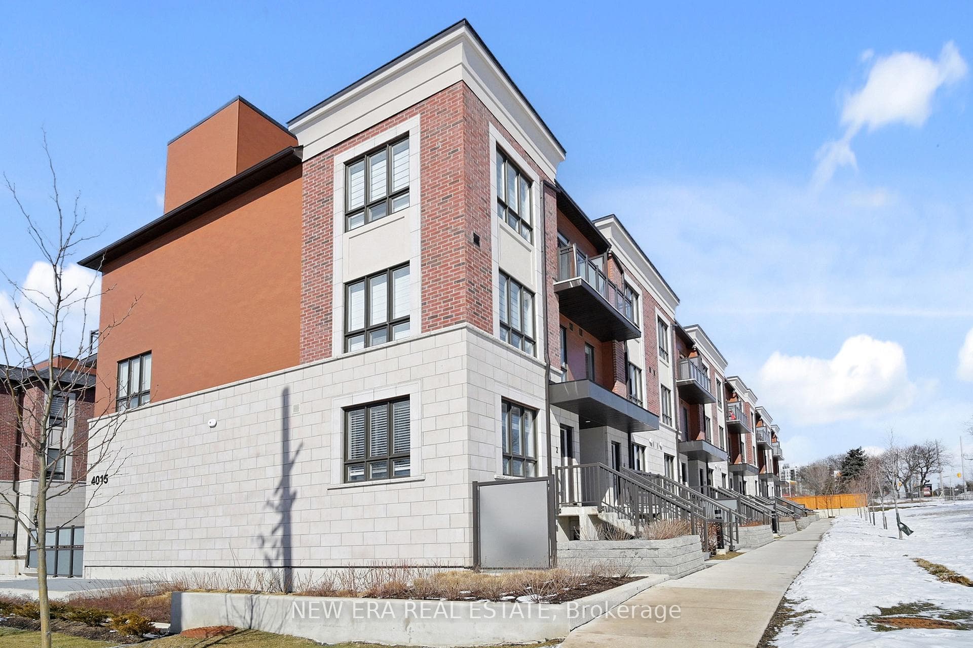 4015 Hickory Drive Unit 7 photo 23