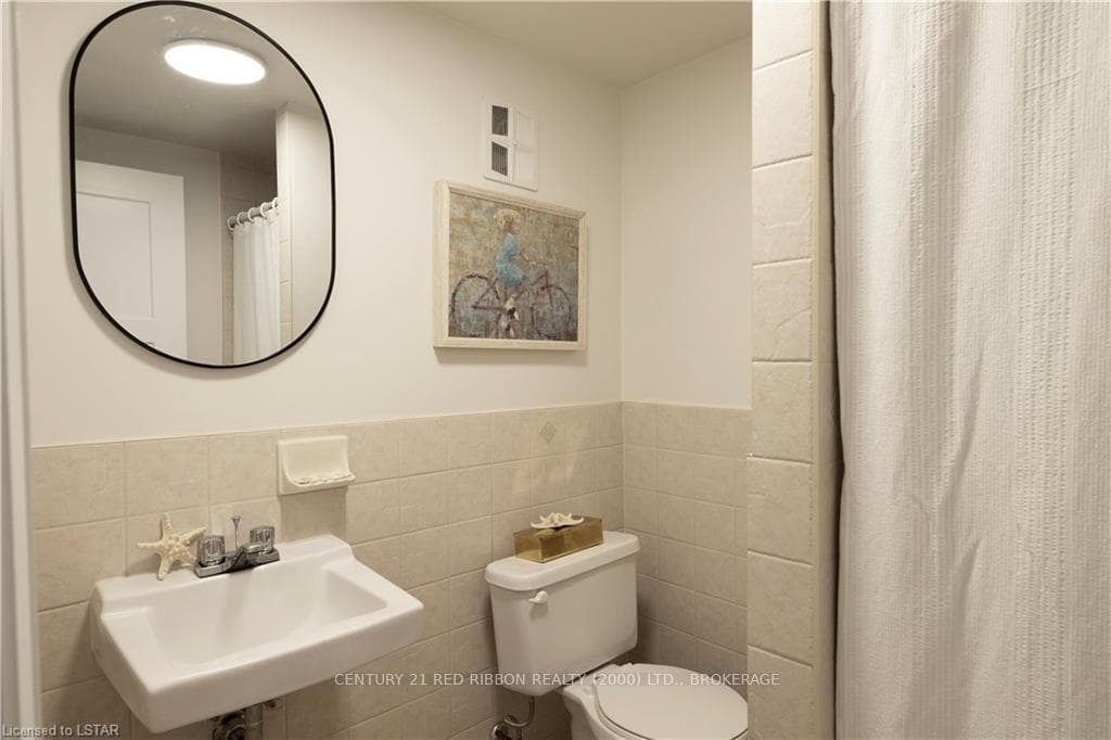 403 ALBERT Street photo 28
