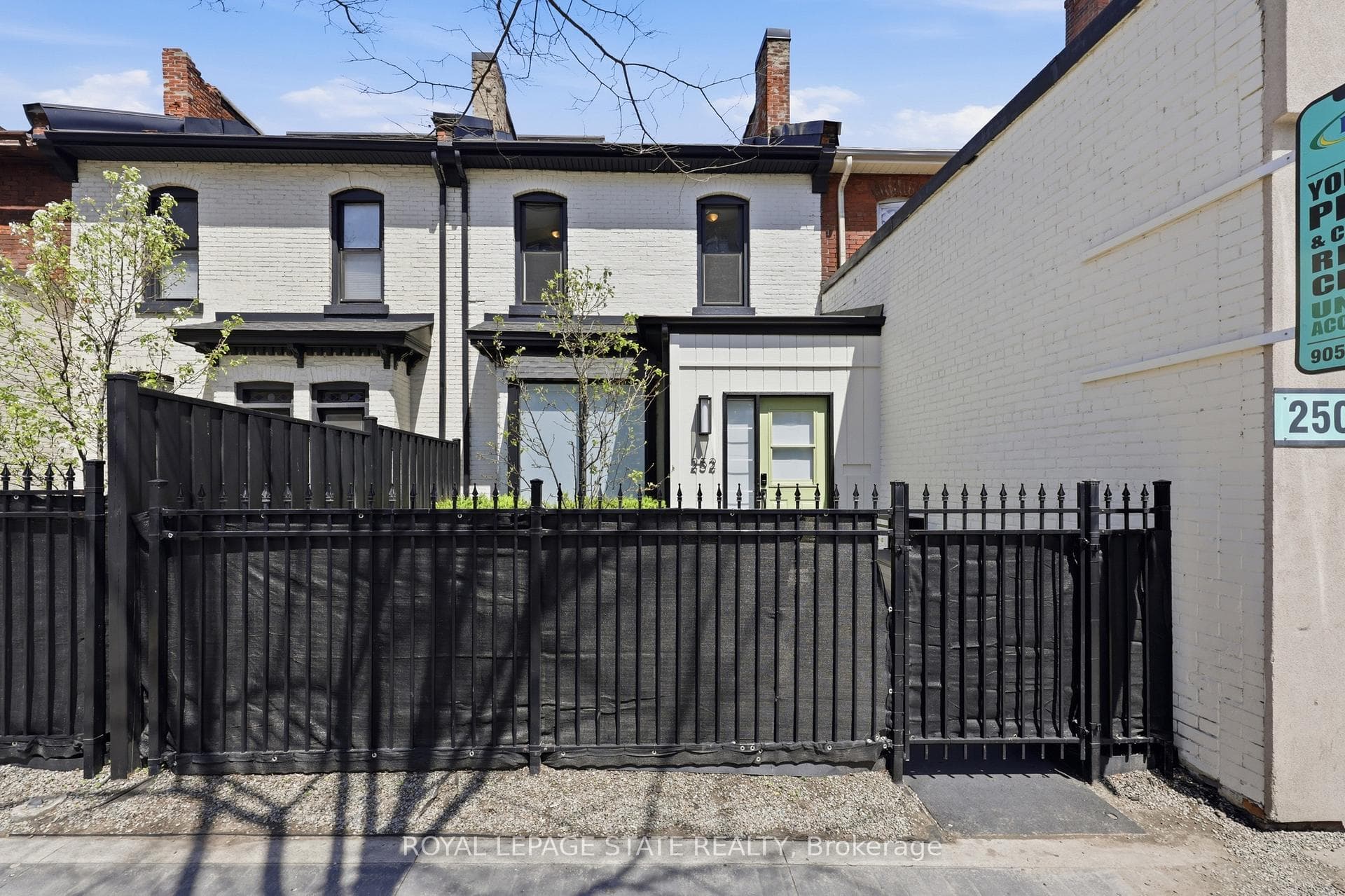 252 King Street photo 1