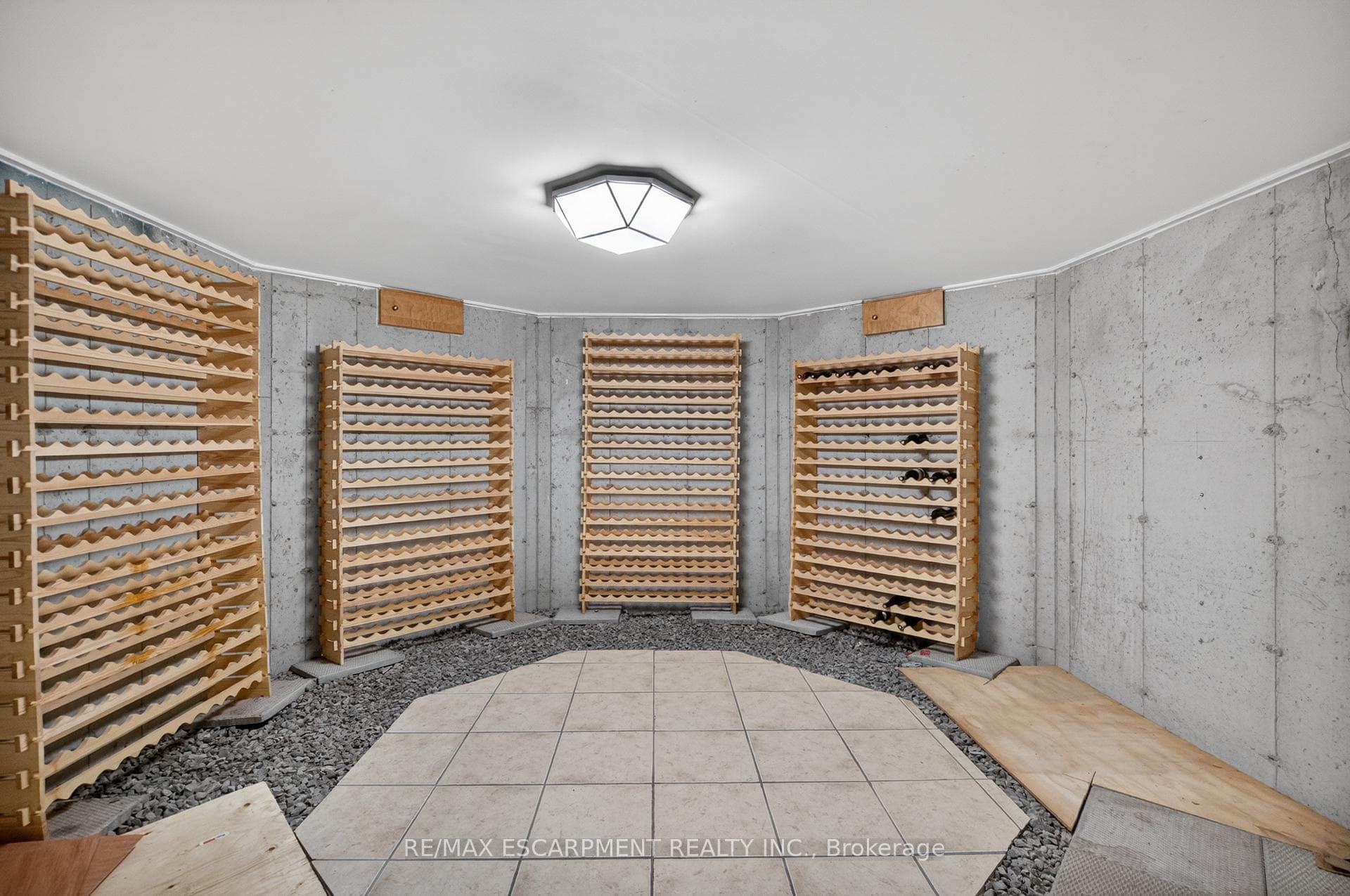 803 Ridge Road photo 46