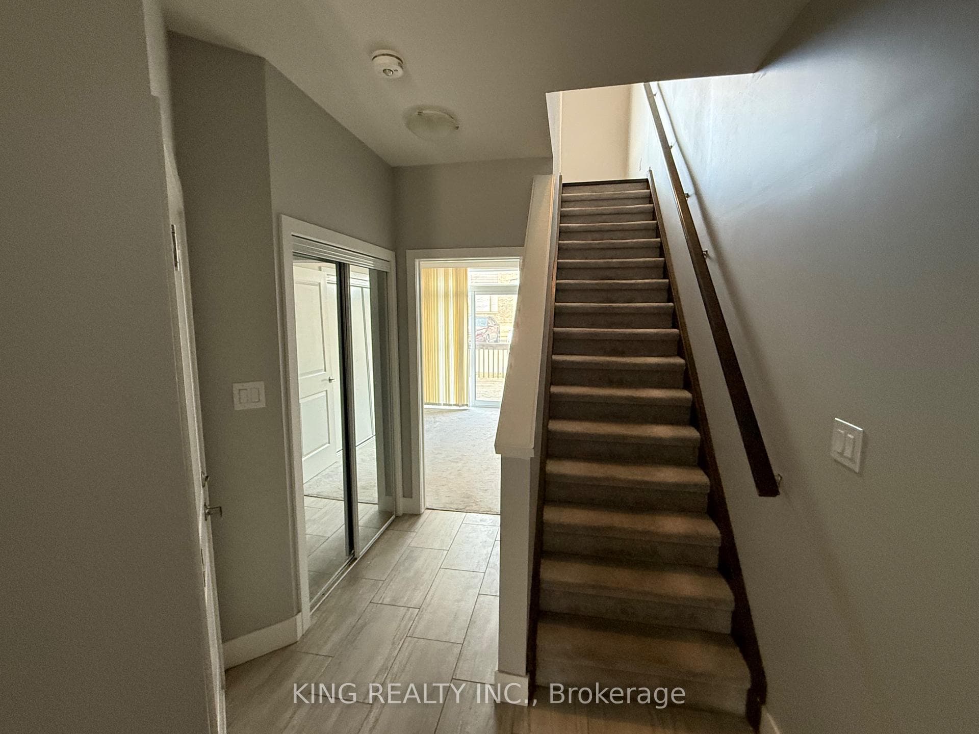 2070 Meadowgate Boulevard Unit 51 photo 13