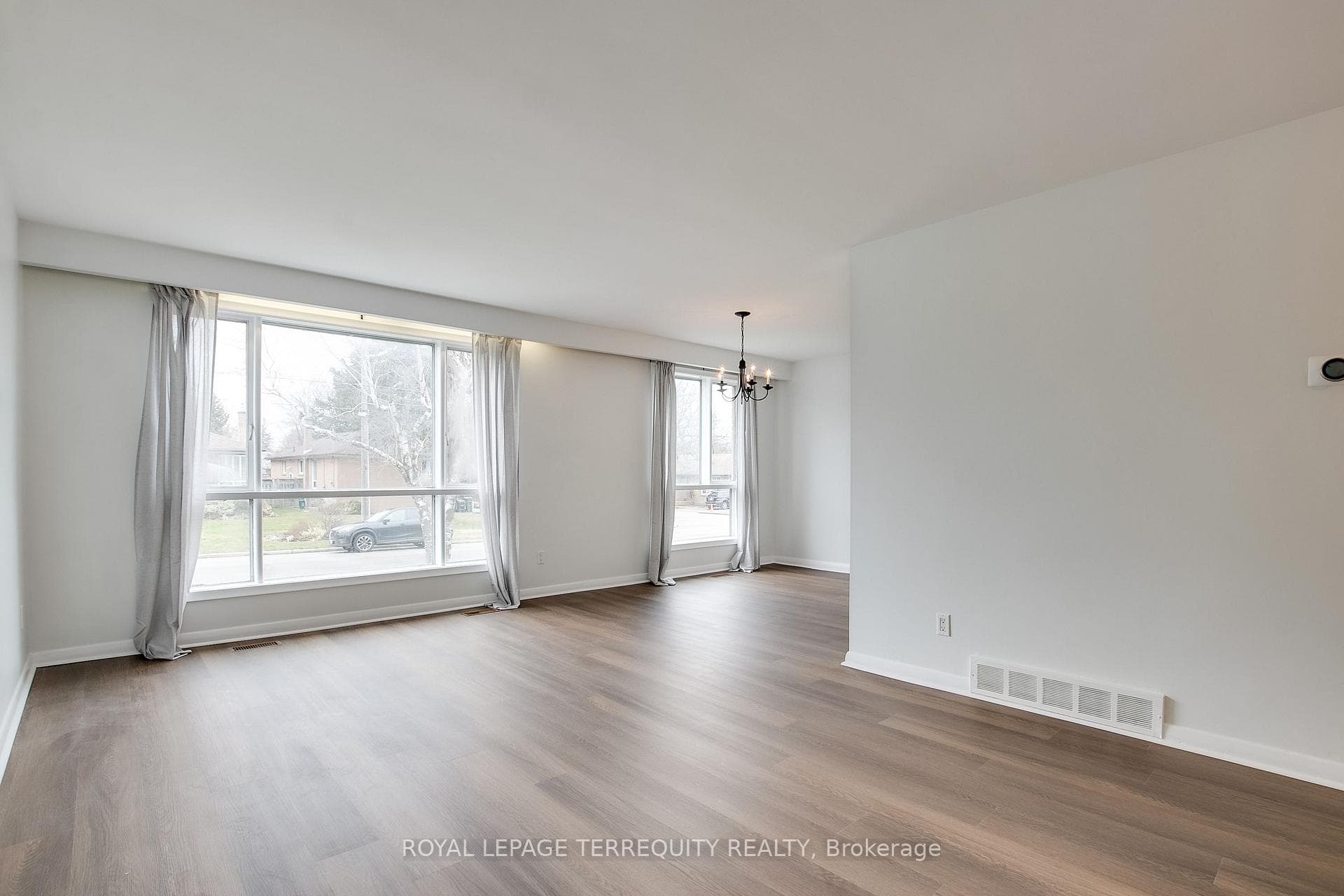 93 Searle Avenue photo 7