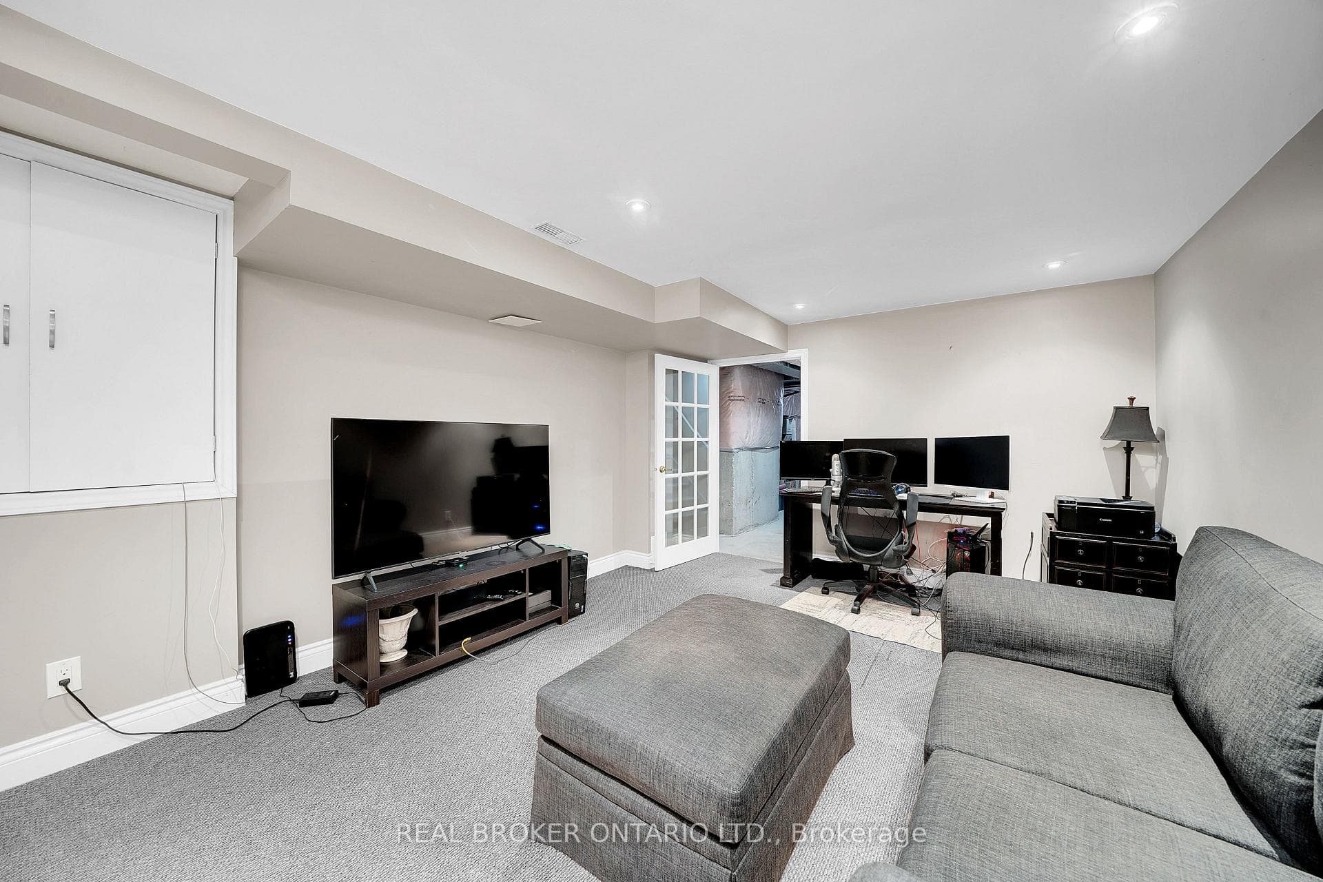 134 Mccready Drive photo 31