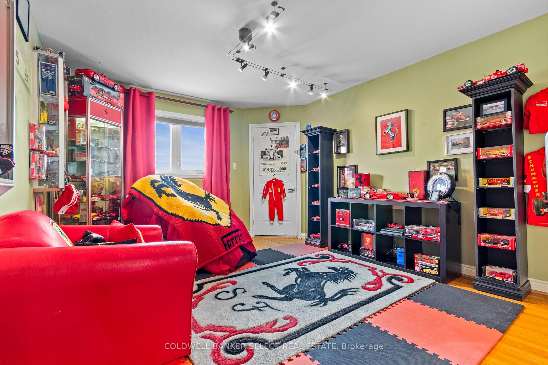 14880 Jane Street photo 28