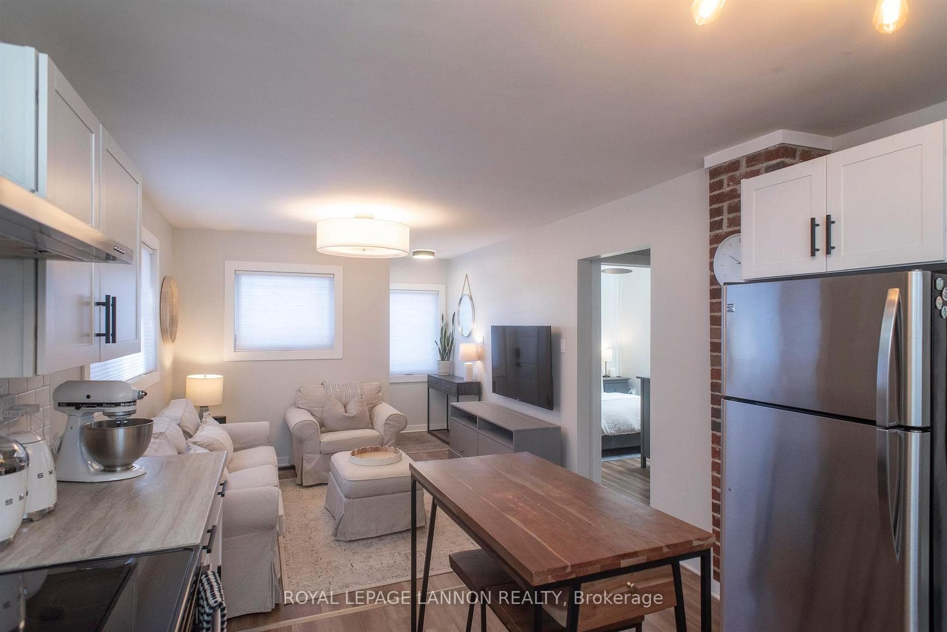 253 Kenogami Avenue photo 12