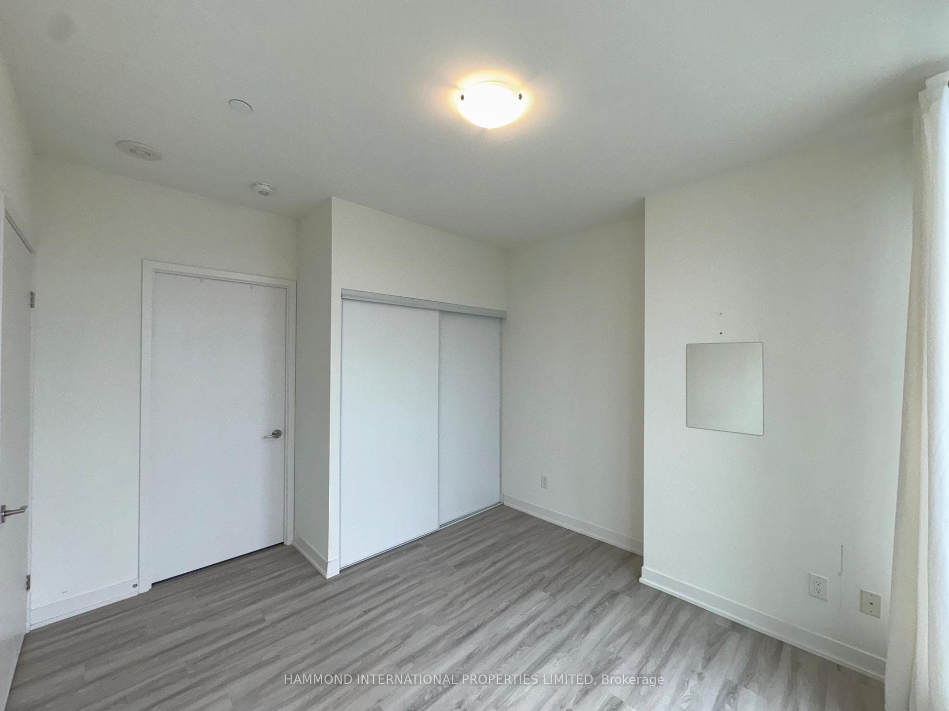 6 David Eyer Road Unit PH 904 photo 16