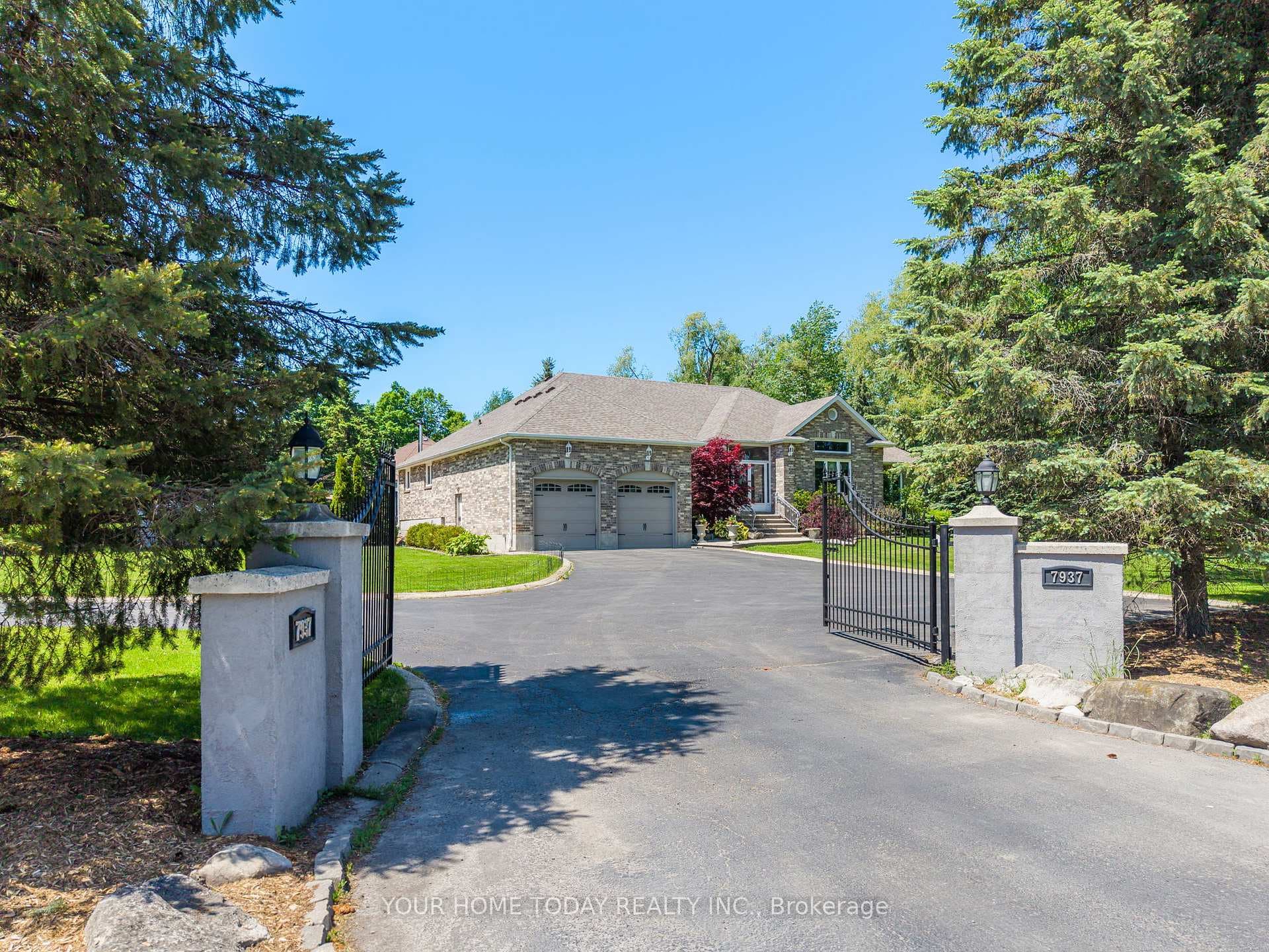 7937 Fifteen Side Road photo 2