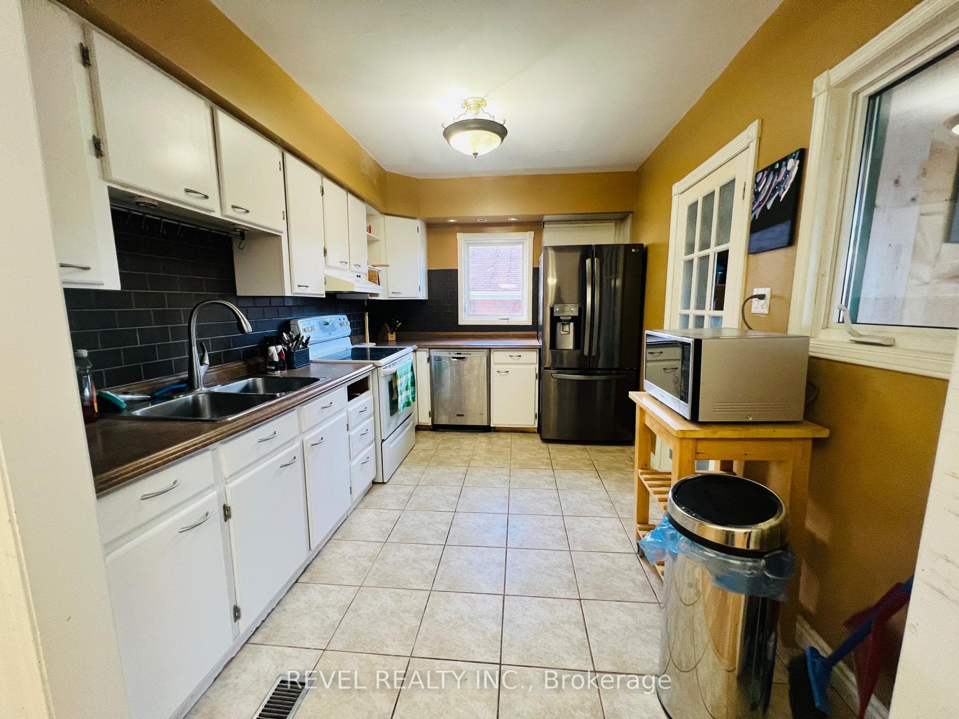 129 Leighton Street photo 10