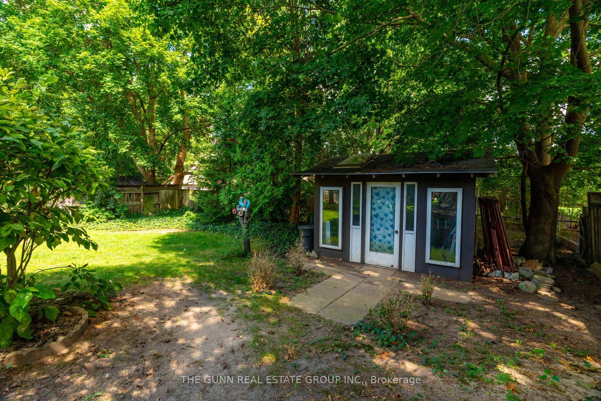 336 Griffith Street photo 48