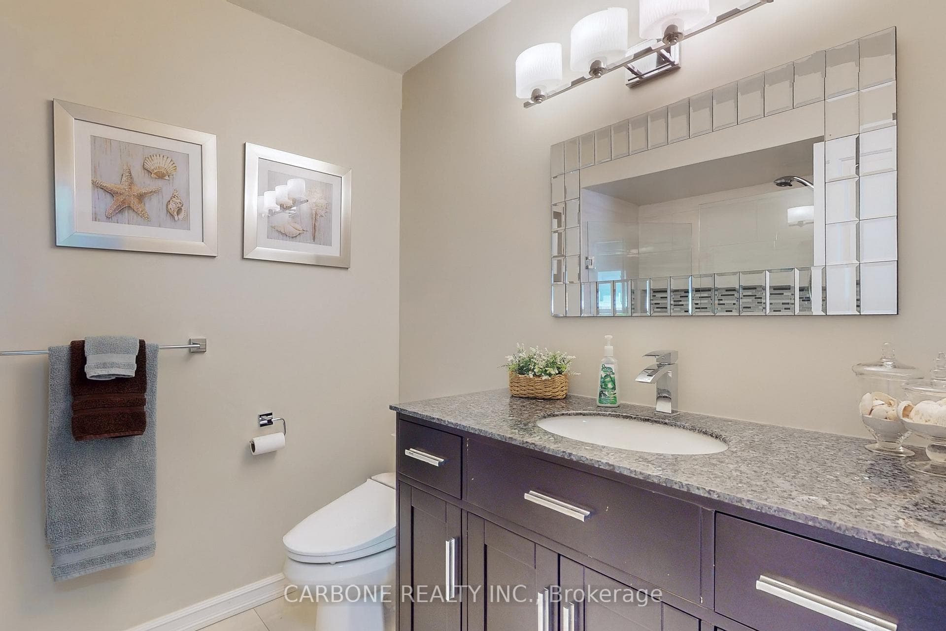 66 Cabana Drive photo 24