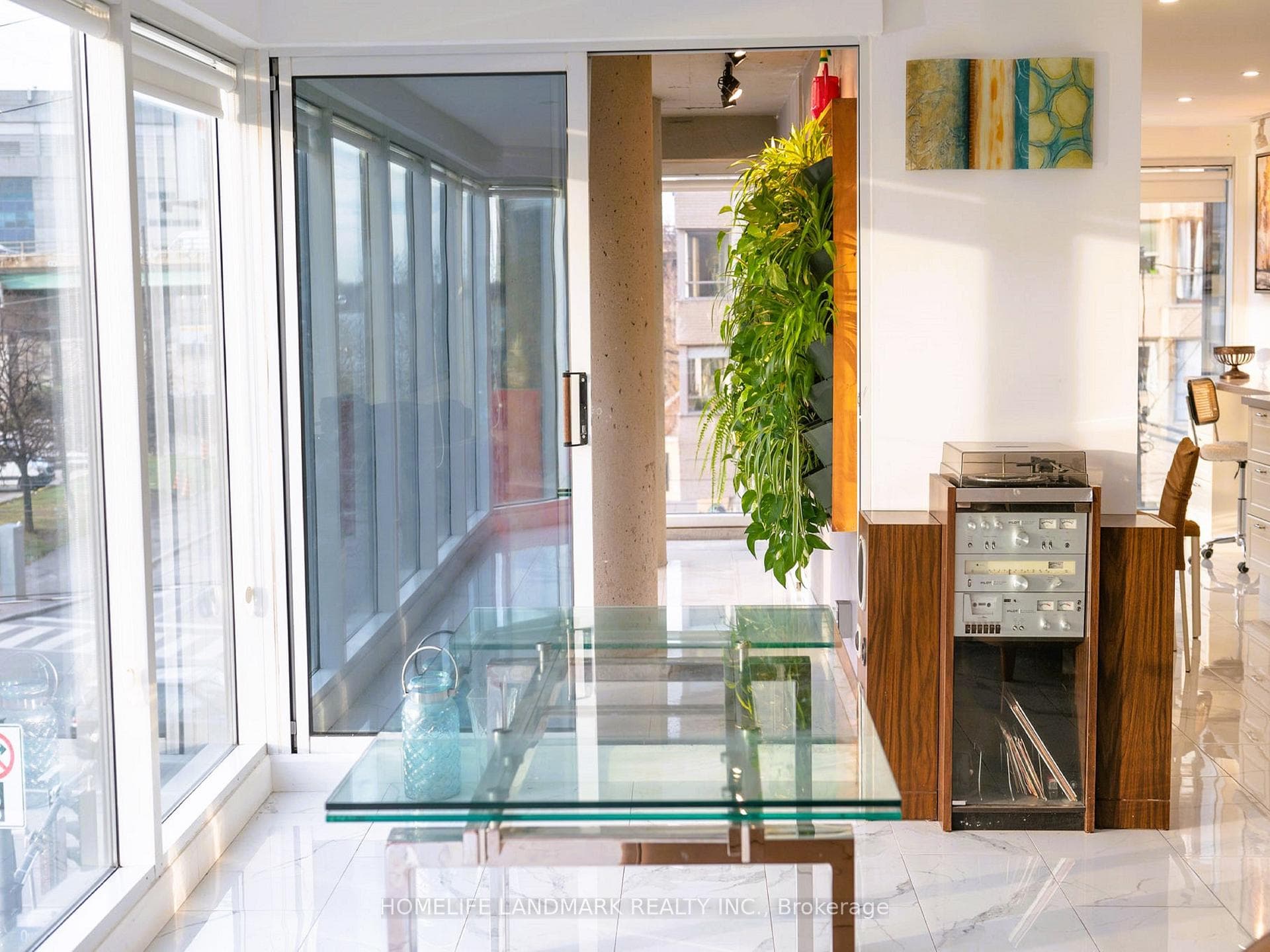 251 Queens Quay Unit 304 photo 11