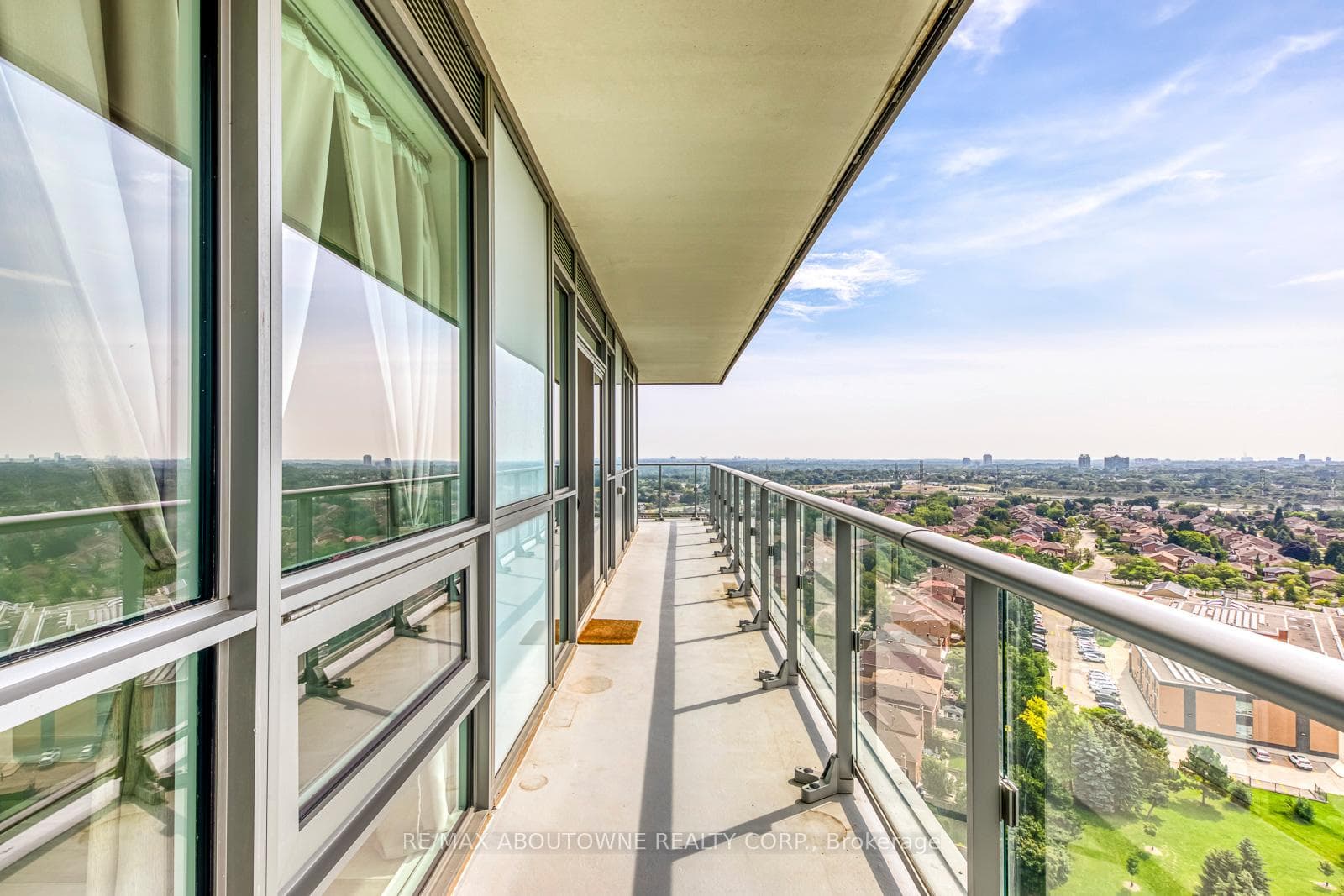 4699 Glen Erin Drive Unit 1804 photo 16
